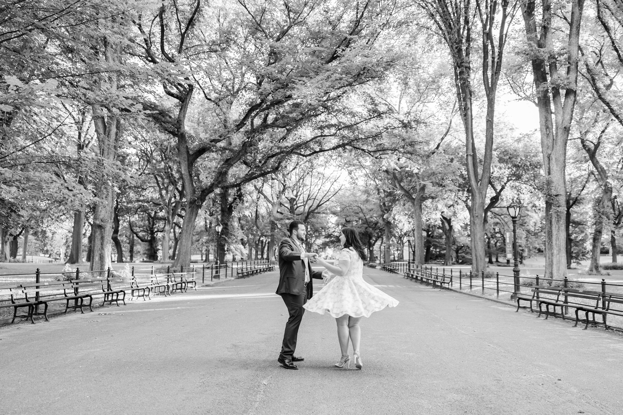Gorgeous Engagement Photos with Landmarks, New York