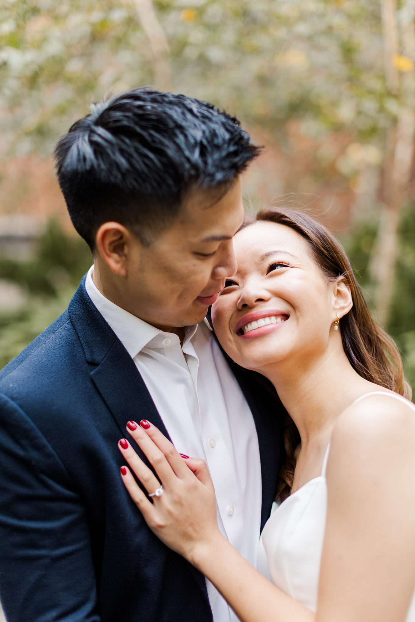The Best Time of Year for Iconic DUMBO Engagement Photos