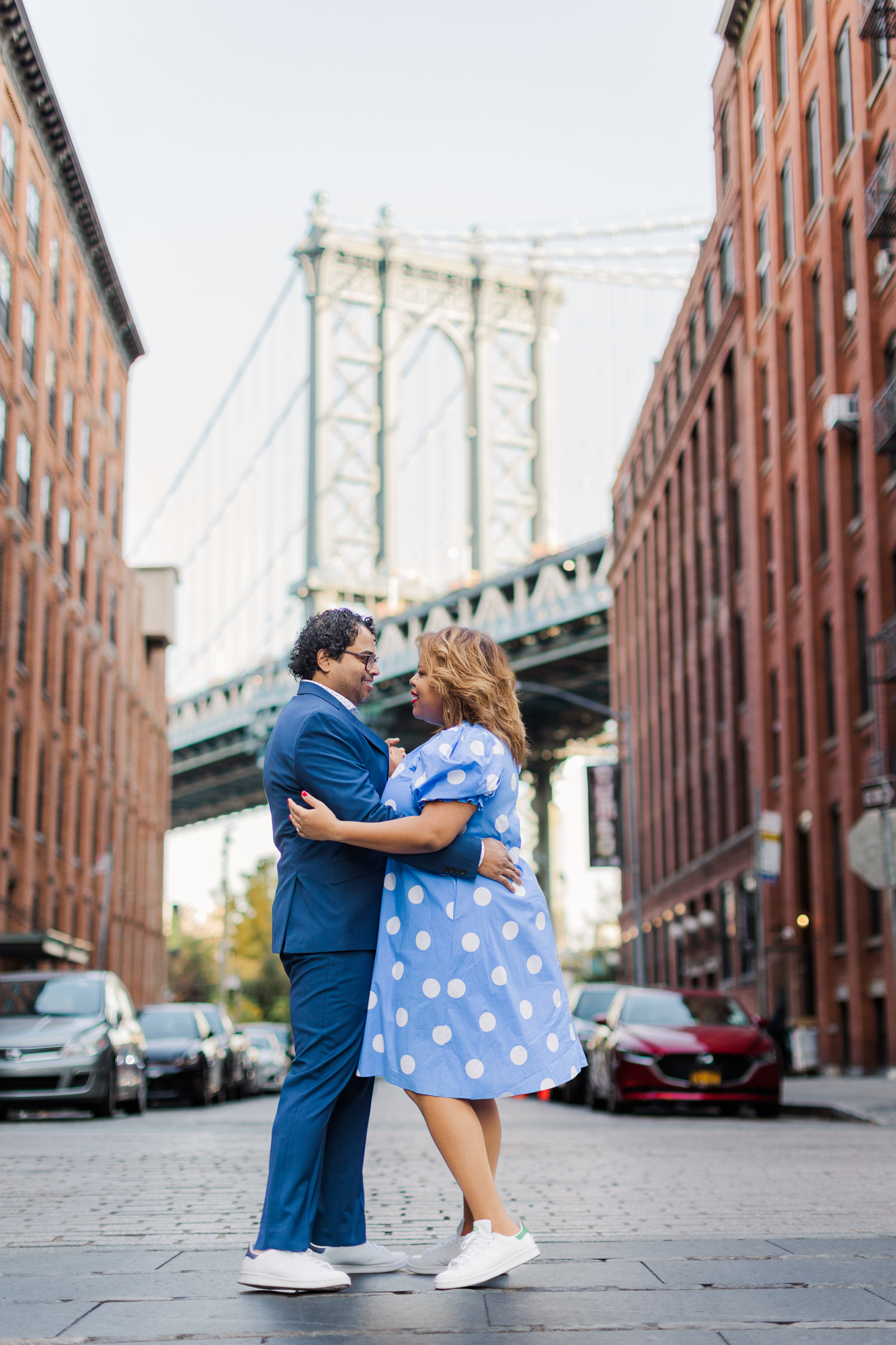 Cheerful Brooklyn Bridge Park Engagement Photos