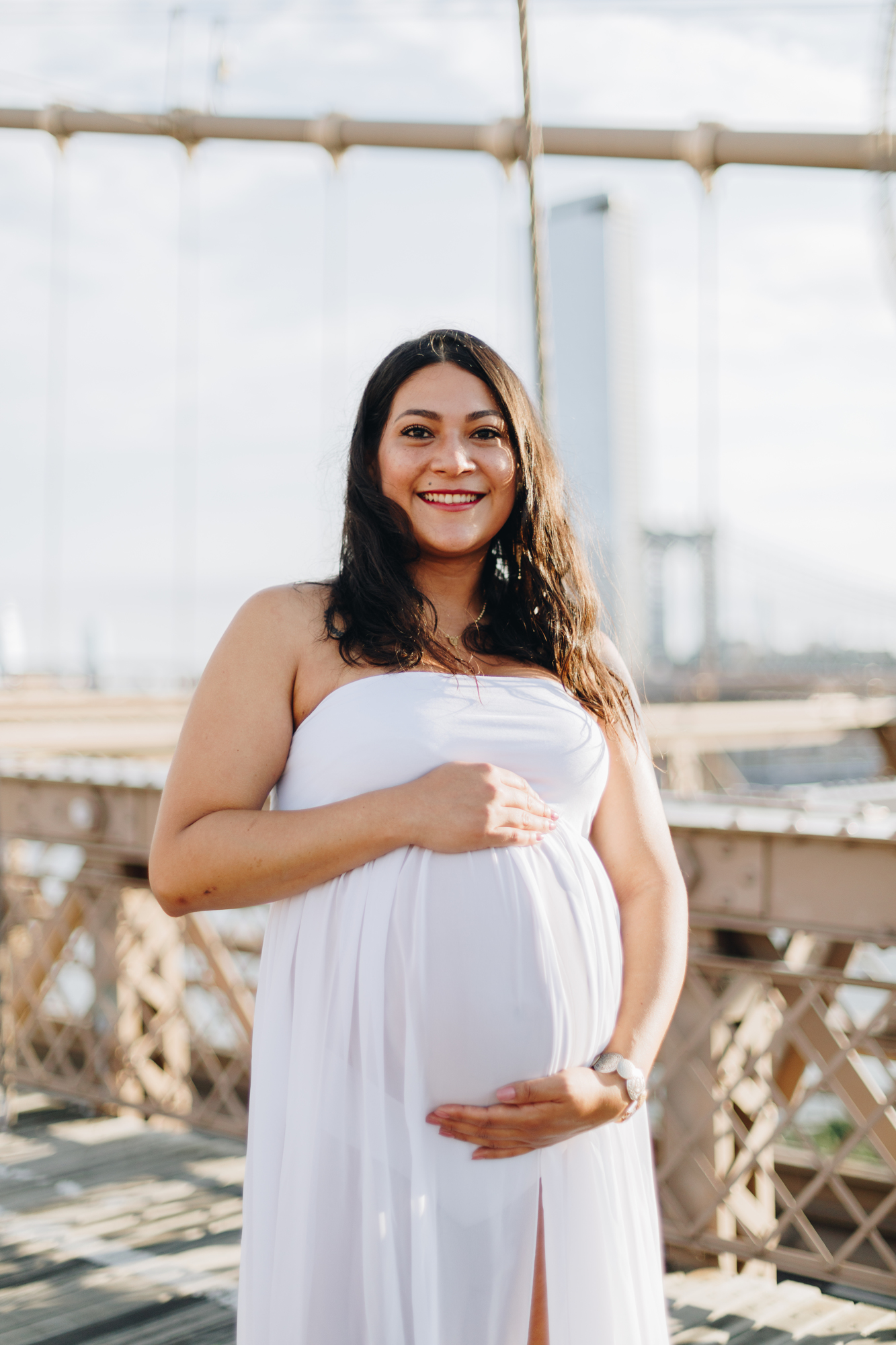 Joyous Brooklyn Bridge Maternity Photos