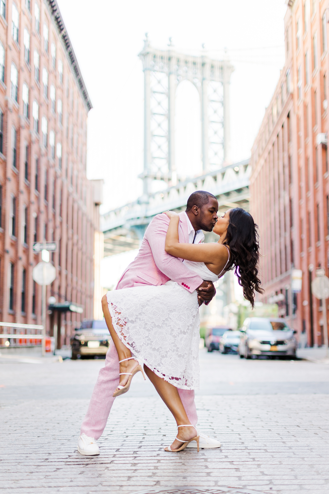 Terrific Engagement Photos on the Brooklyn Bridge