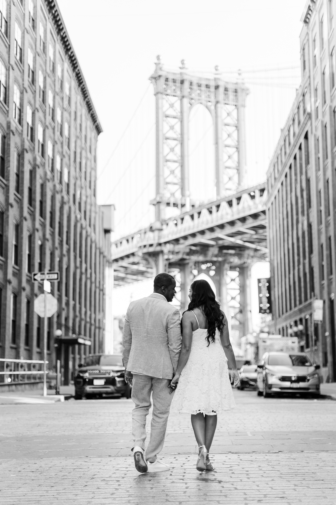 Flawless Engagement Photos on the Brooklyn Bridge