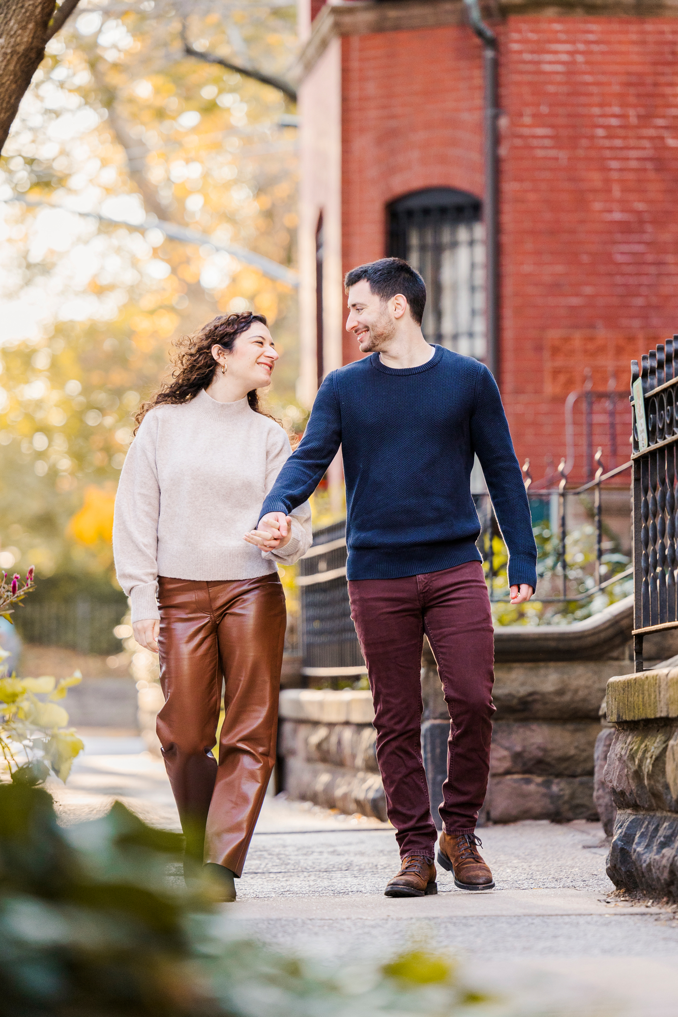 Jaw-Dropping Engagement Photos At Carl Schurz Park