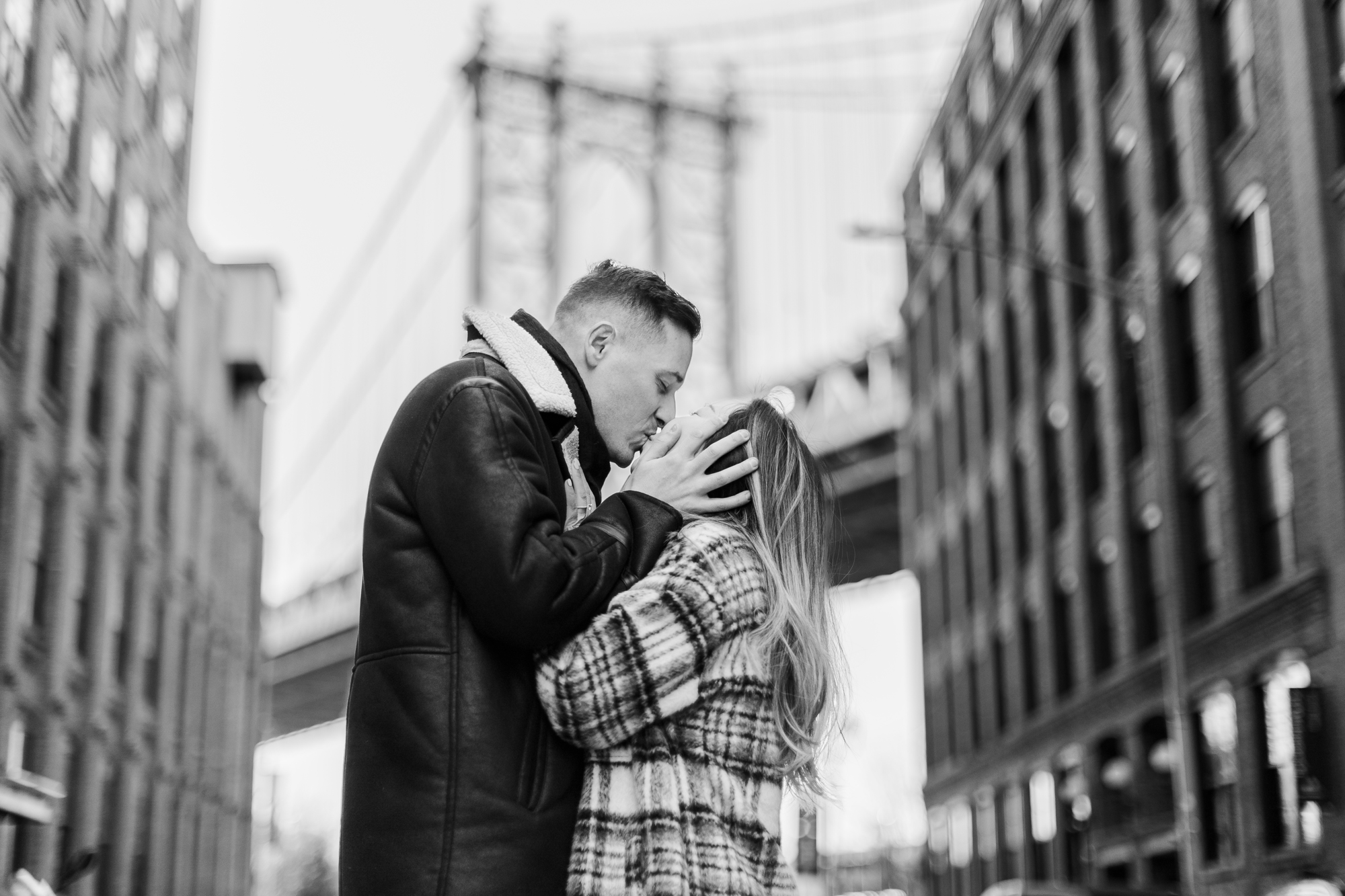 Jaw-Dropping Brooklyn Bridge Park Engagement Session