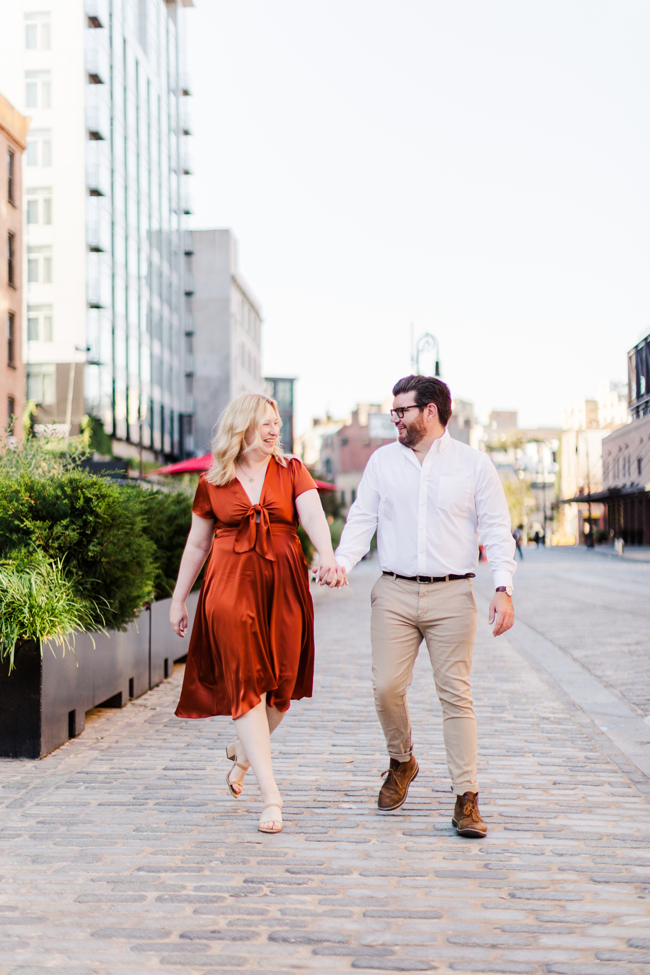 Jaw-Dropping High Line Engagement Photo Shoot