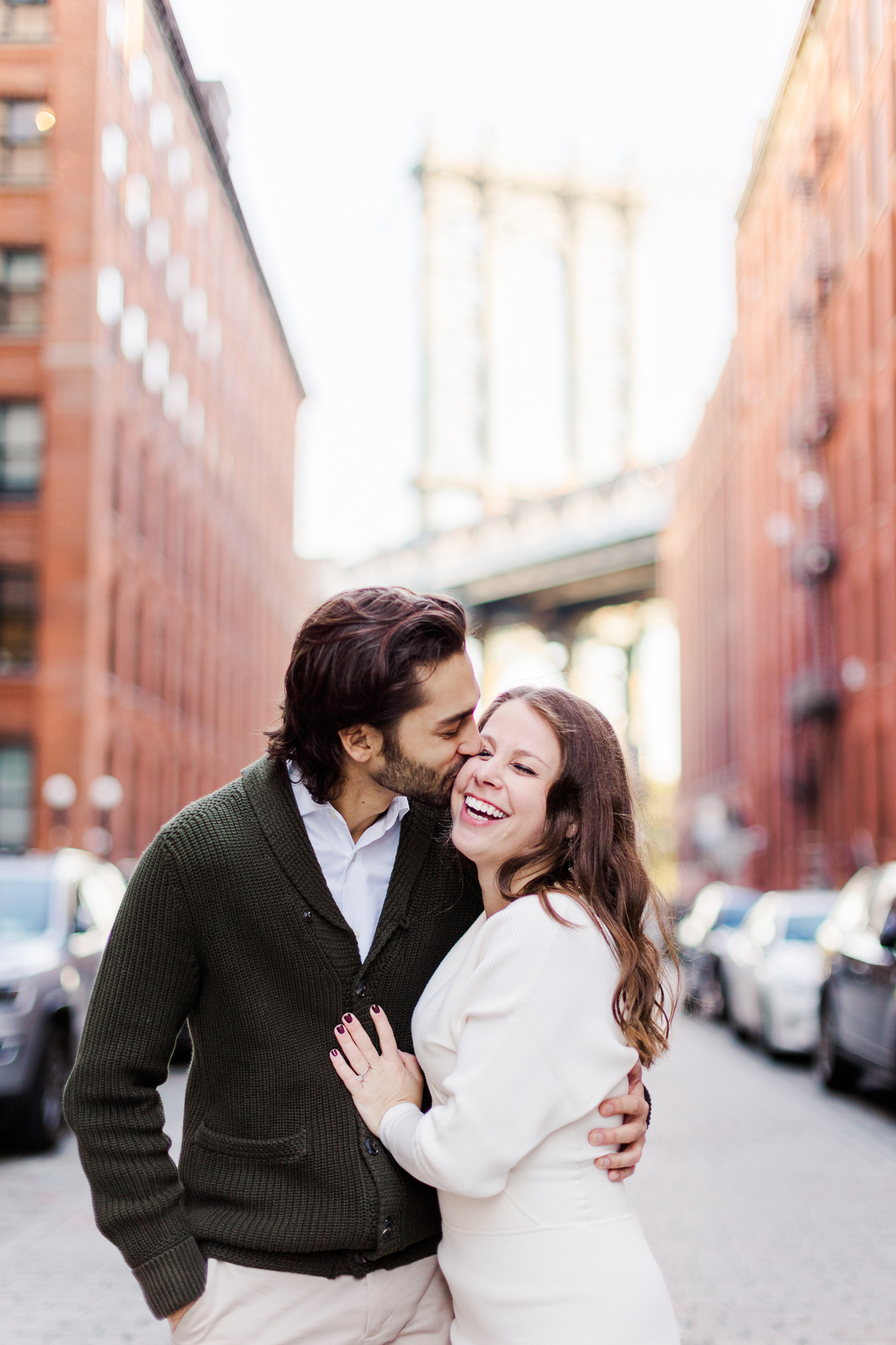 Cute Brooklyn Bridge Park Engagement Pictures