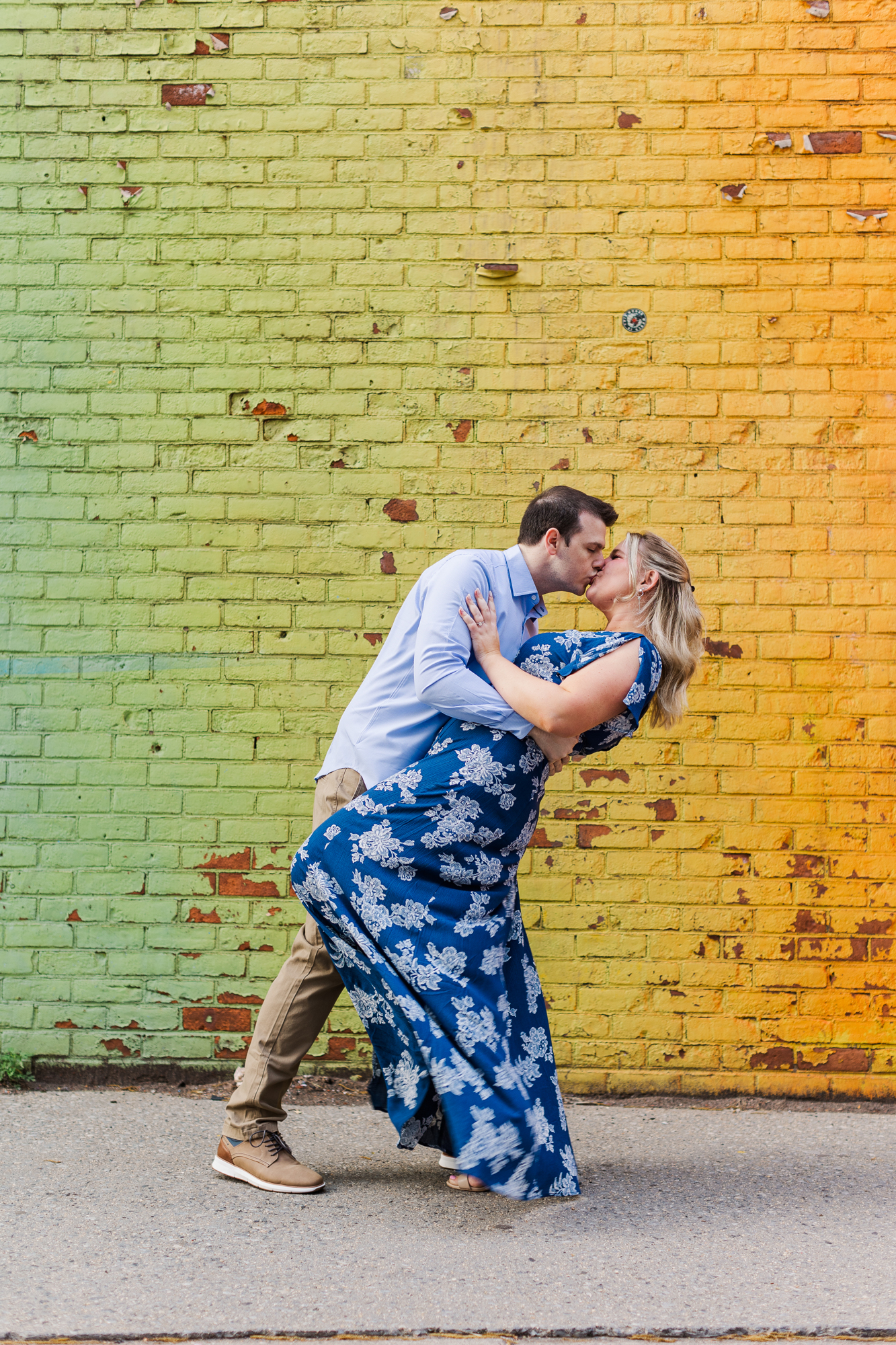 Radiant Engagement Pictures in DUMBO