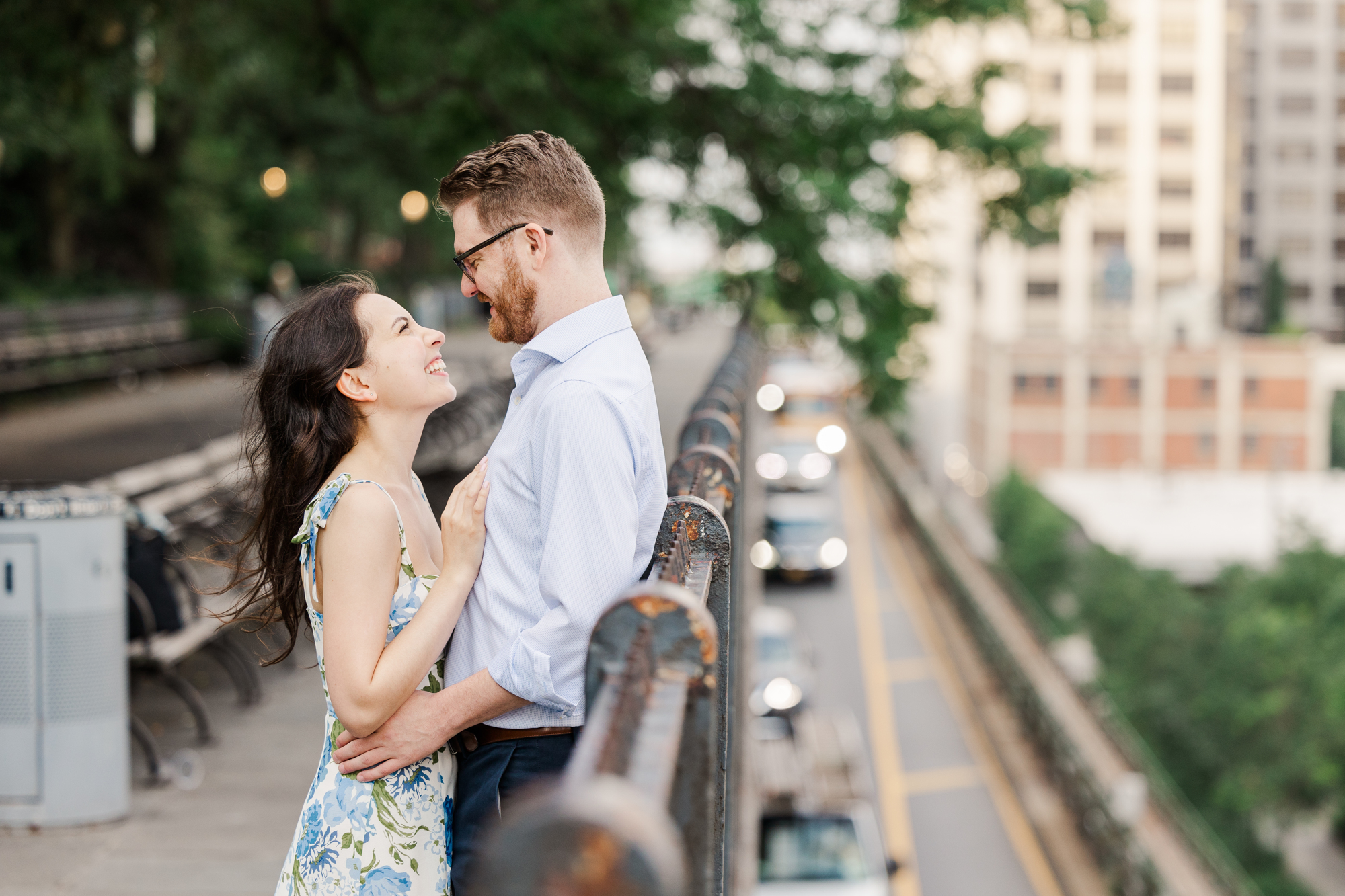 Iconic Engagement Photos in Brooklyn Heights