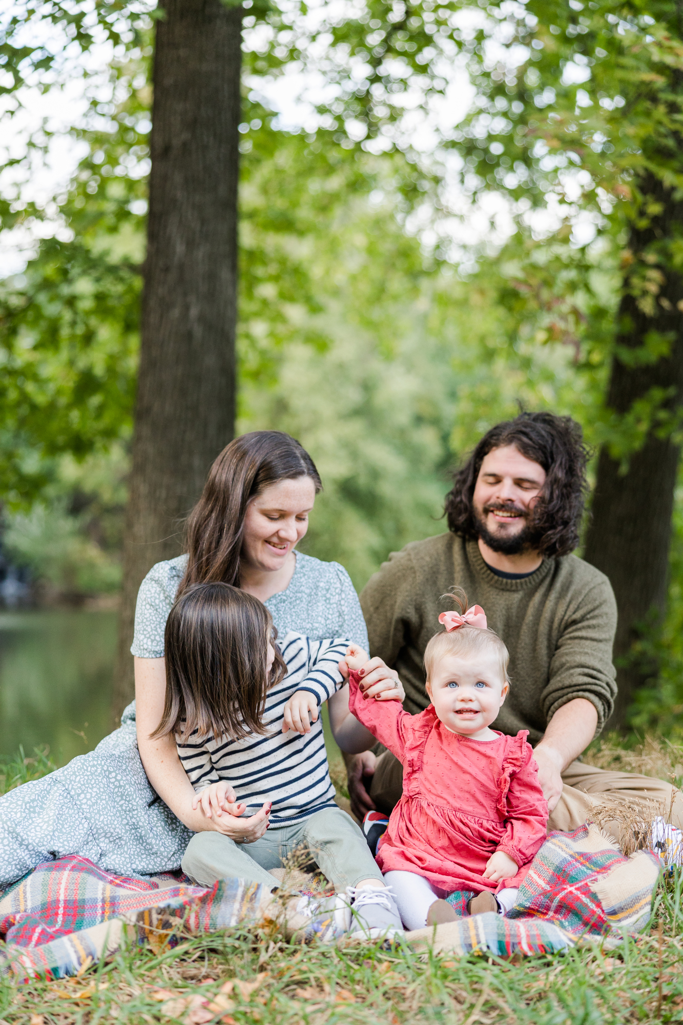 Whimsical Photo Session with Hudson Valley family photographers