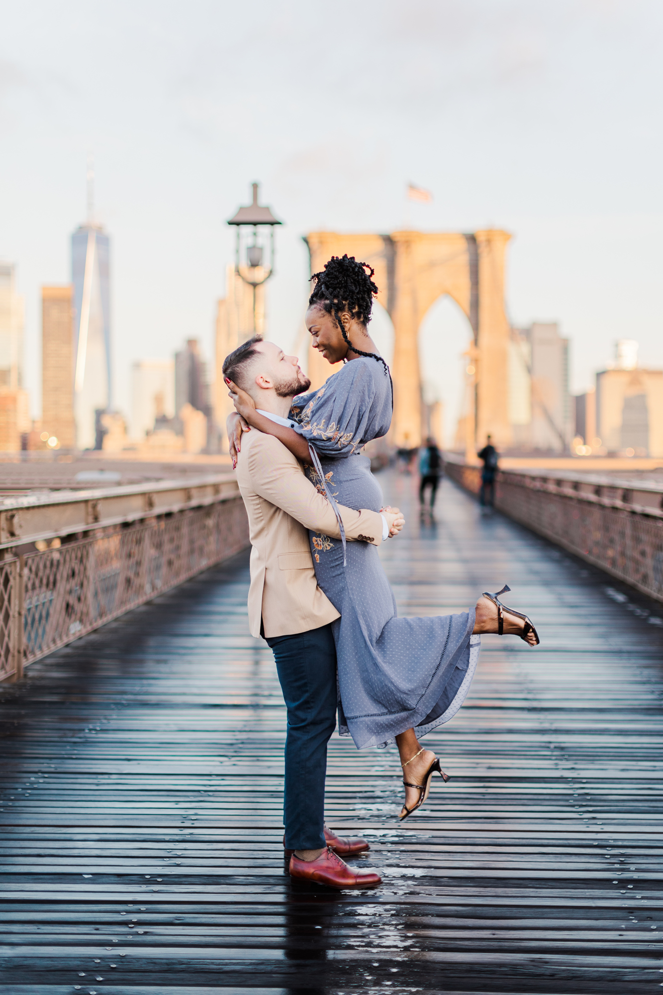 Dazzling Brooklyn Bridge Engagement Photos