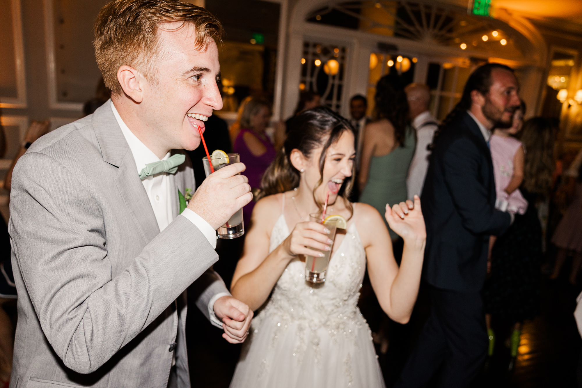 Fun Wedding at Briarcliff Manor in Summertime