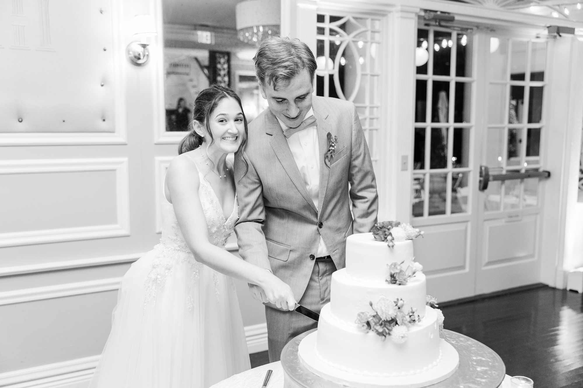 Stunning Wedding at Briarcliff Manor in Summertime