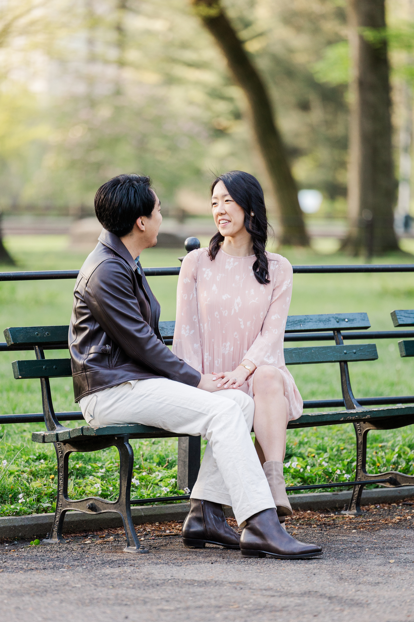 Stunning Central Park Engagement Photos in the Spring
