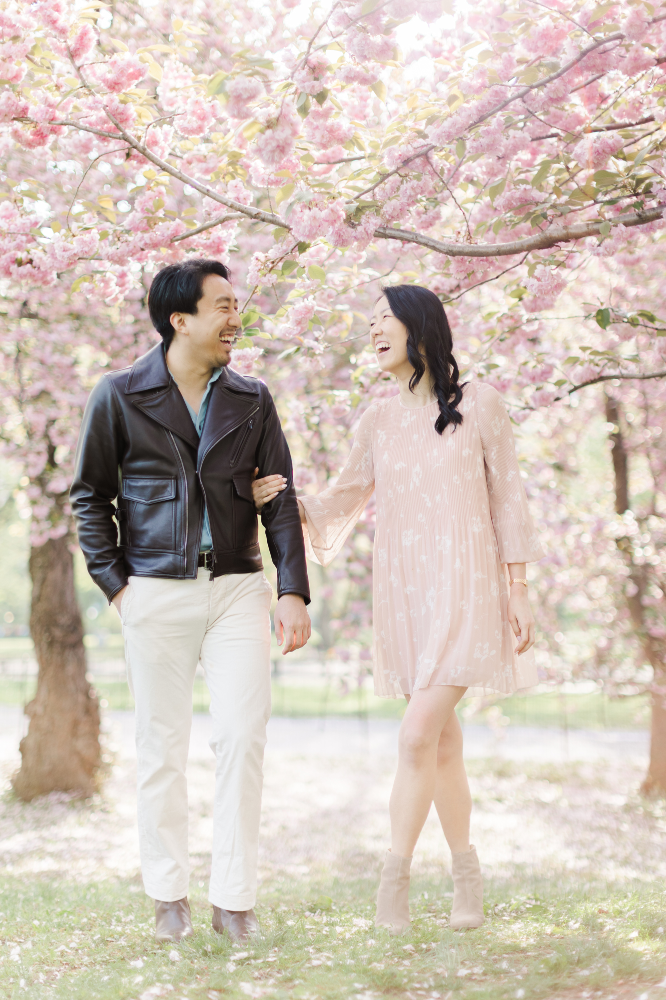 Charming Engagement Photos With Cherry Blossoms in NYC