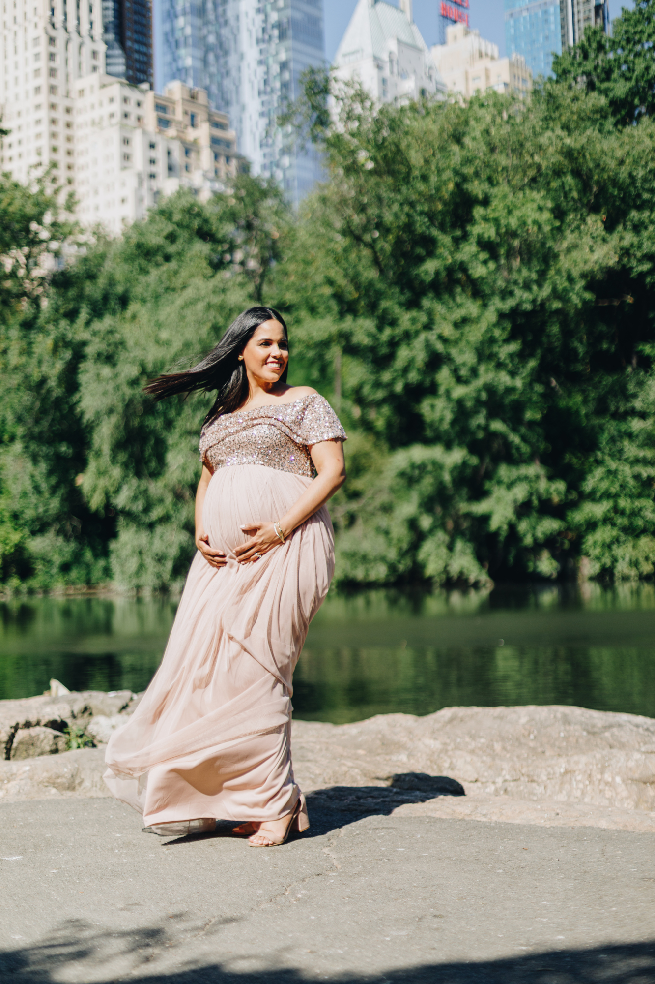 Joyous Central Park Maternity Photos