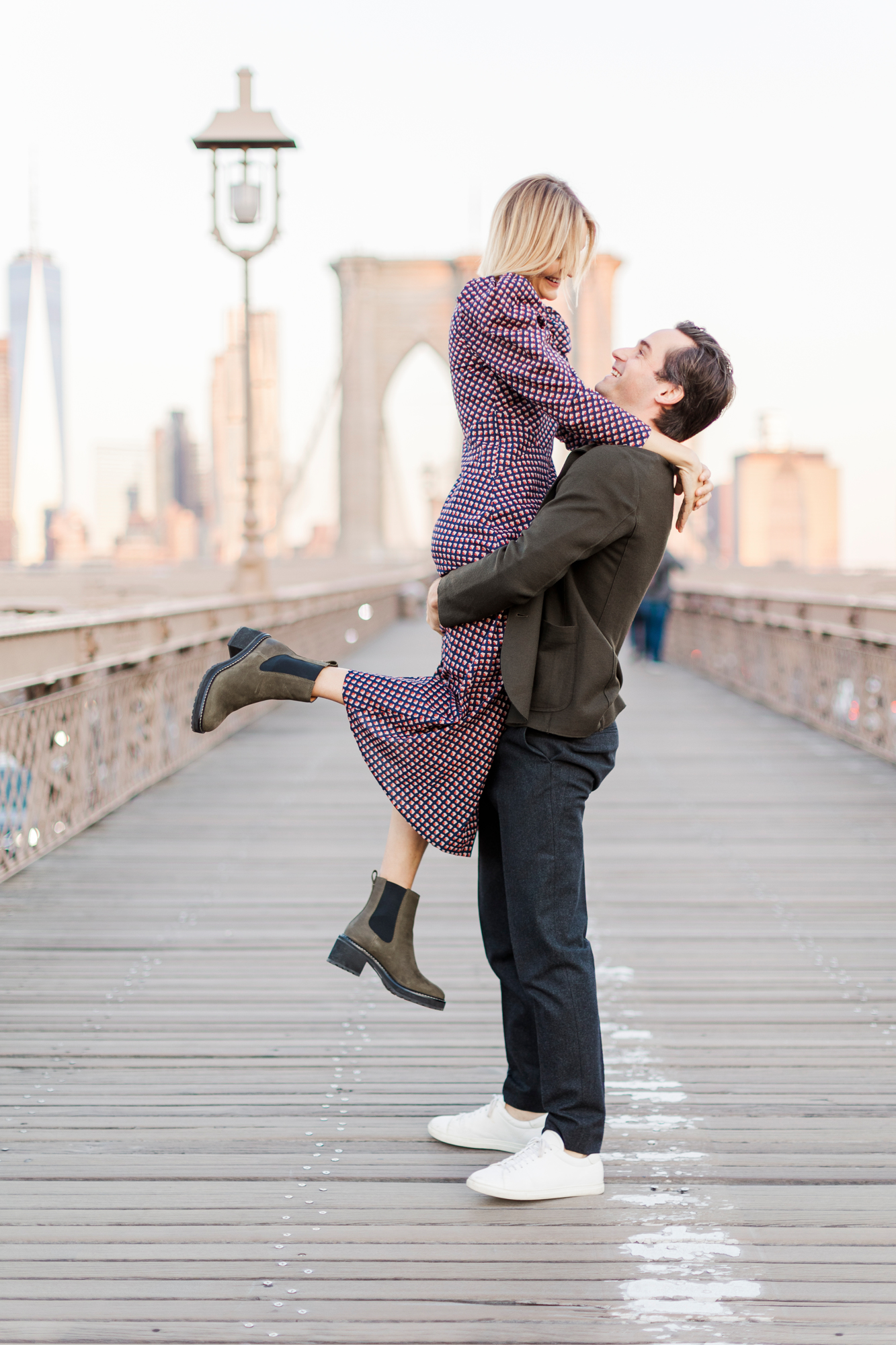 Fabulous Engagement Photos in Brooklyn Bridge Park