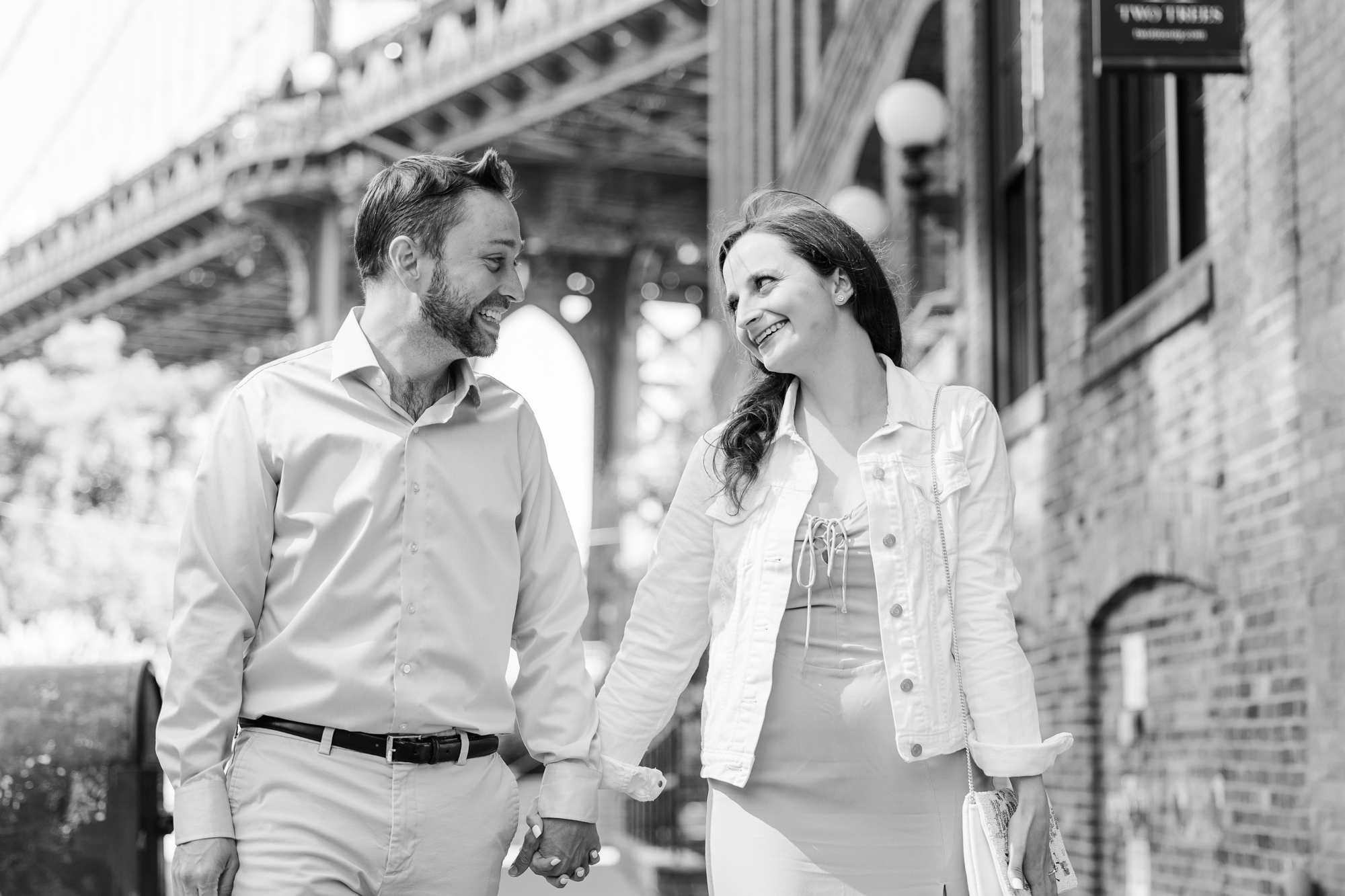 Perfect DUMBO Engagement Session in New York