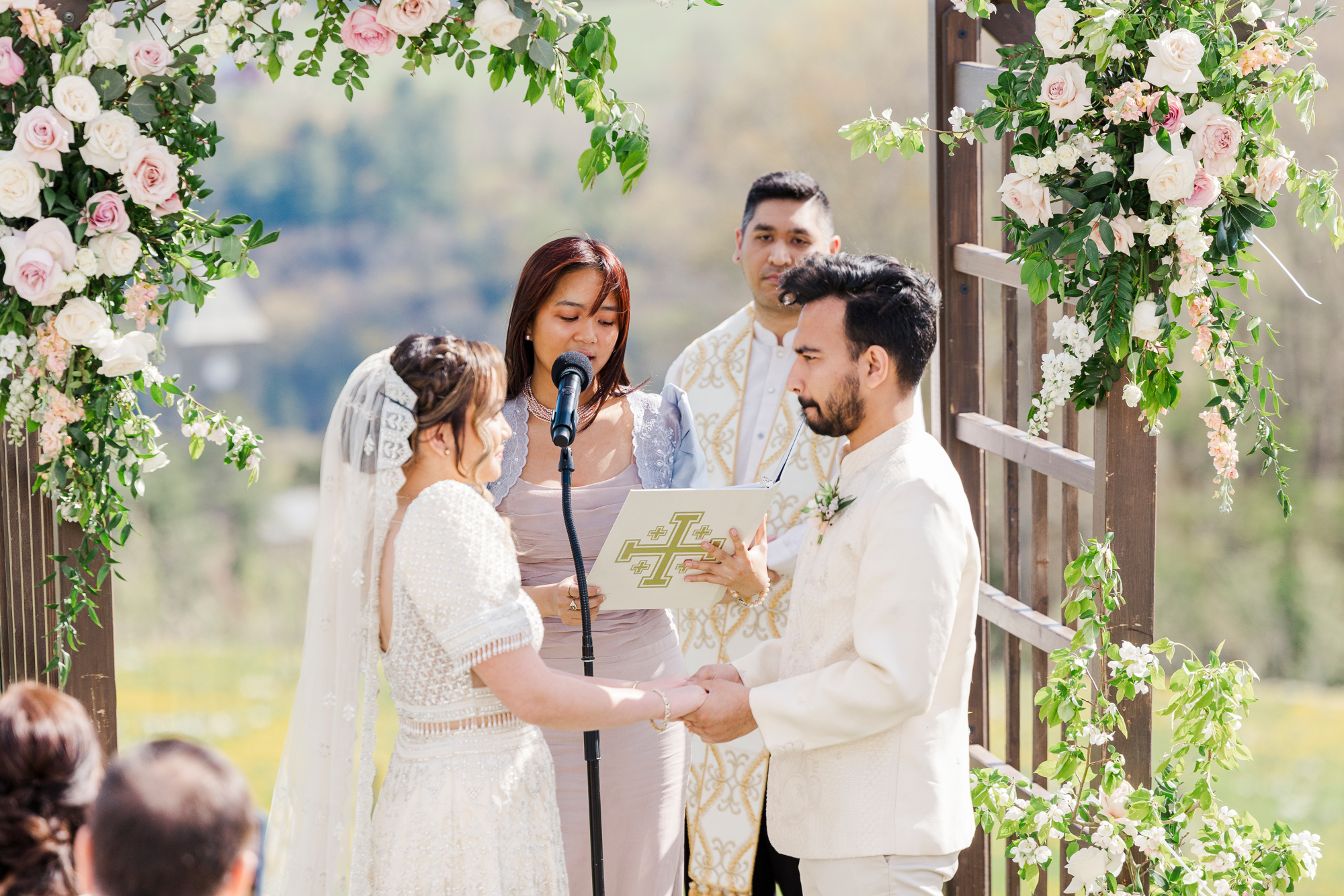 Authentic Seminary Hill Wedding in the Summertime