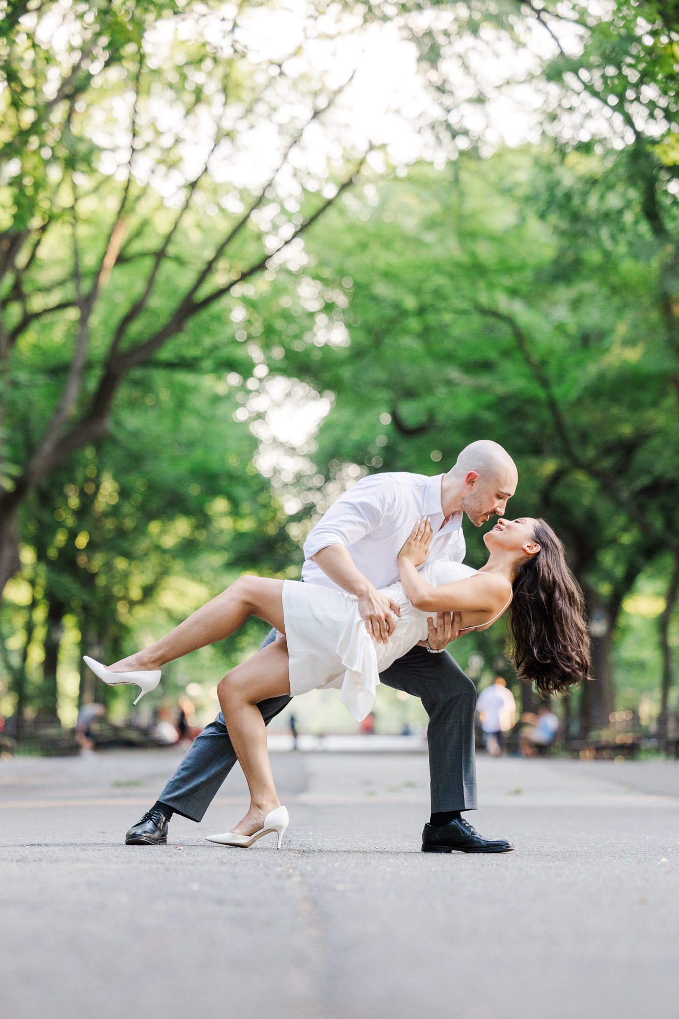 Jaw-Dropping Engagement Photo Shoot at Bethesda Terrace