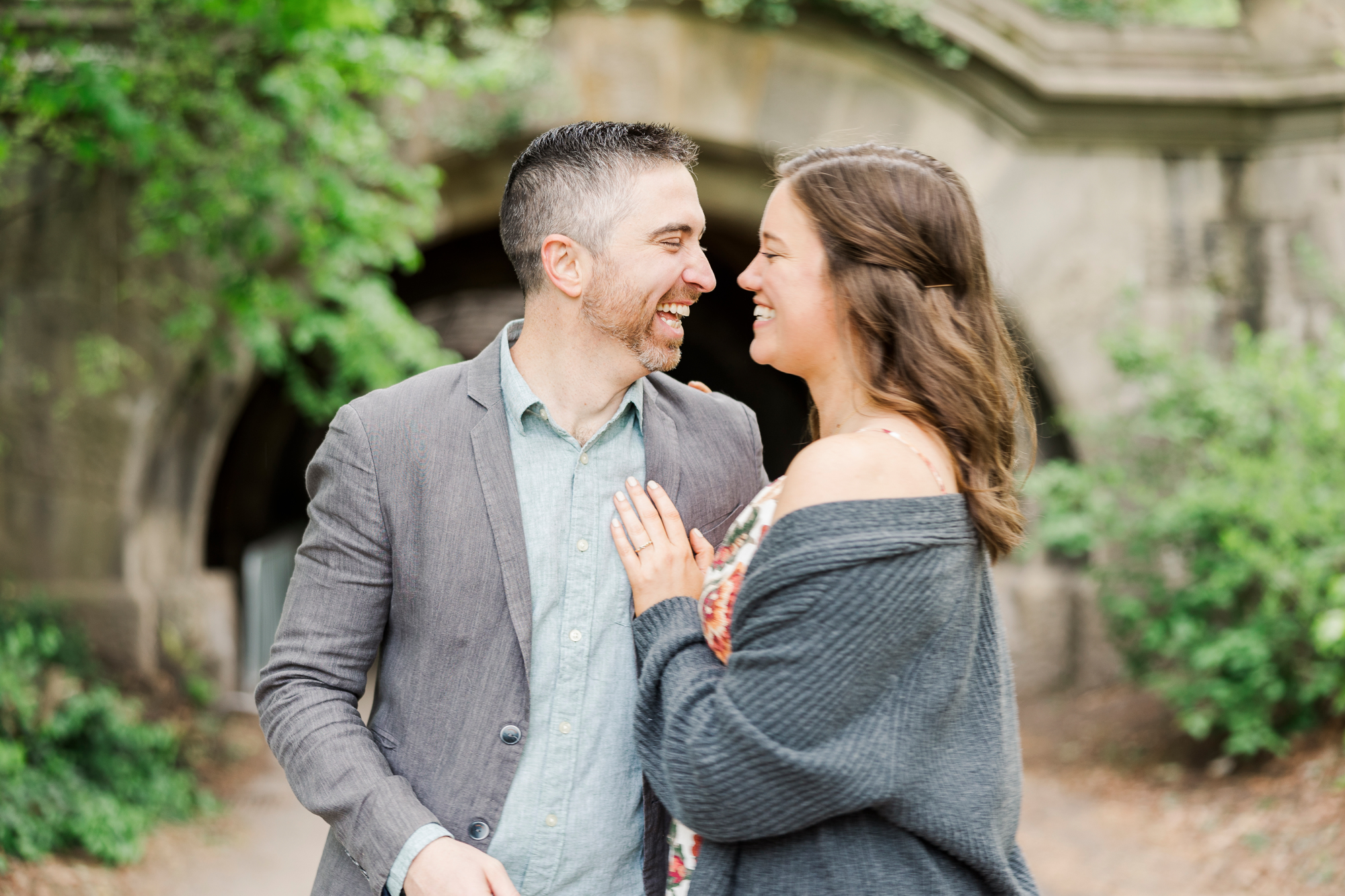 Lovely Prospect Park Engagement Pictures