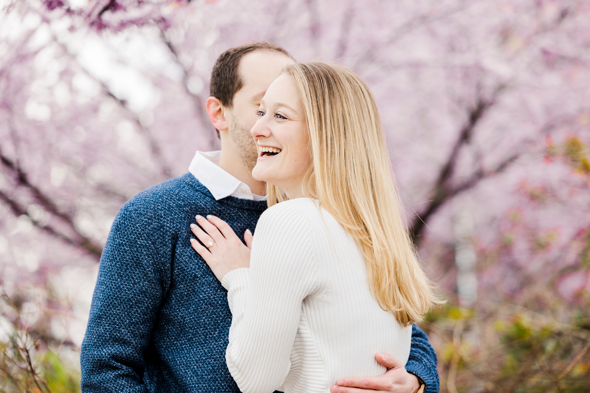 Awesome Williamsburg Engagement Session