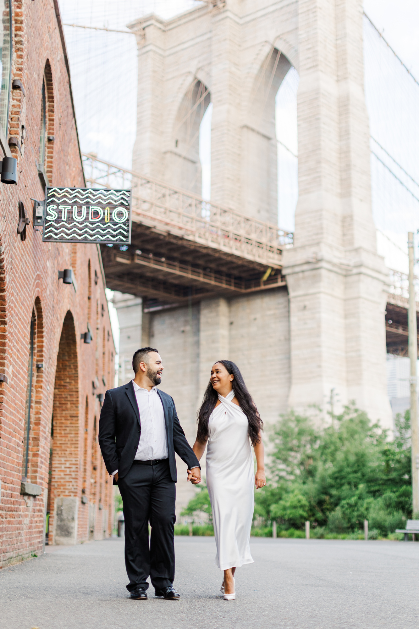 Jaw-Dropping Brooklyn Bridge Park Engagement Session