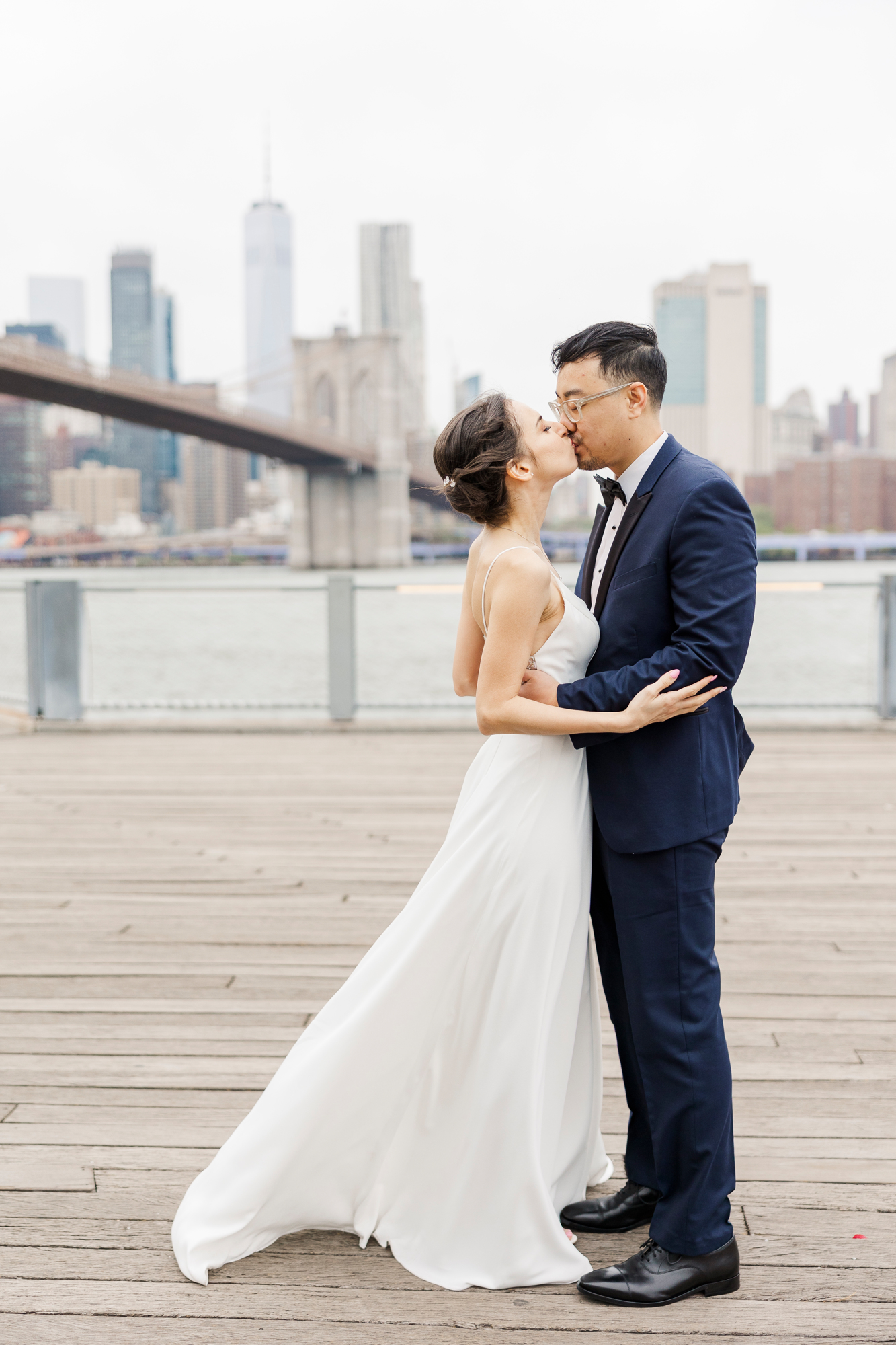 Perfect Deity Wedding in Brooklyn Bridge Park