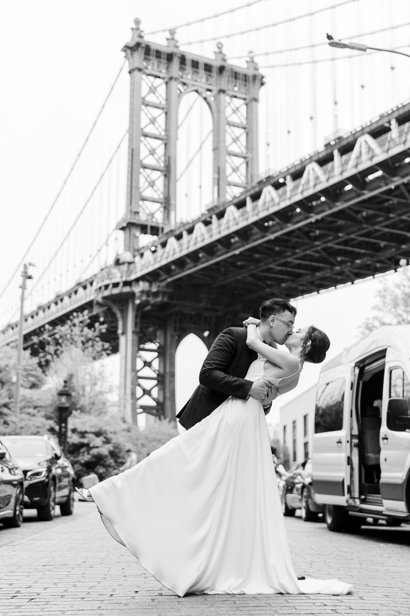 Timeless Deity Wedding in Brooklyn Bridge Park