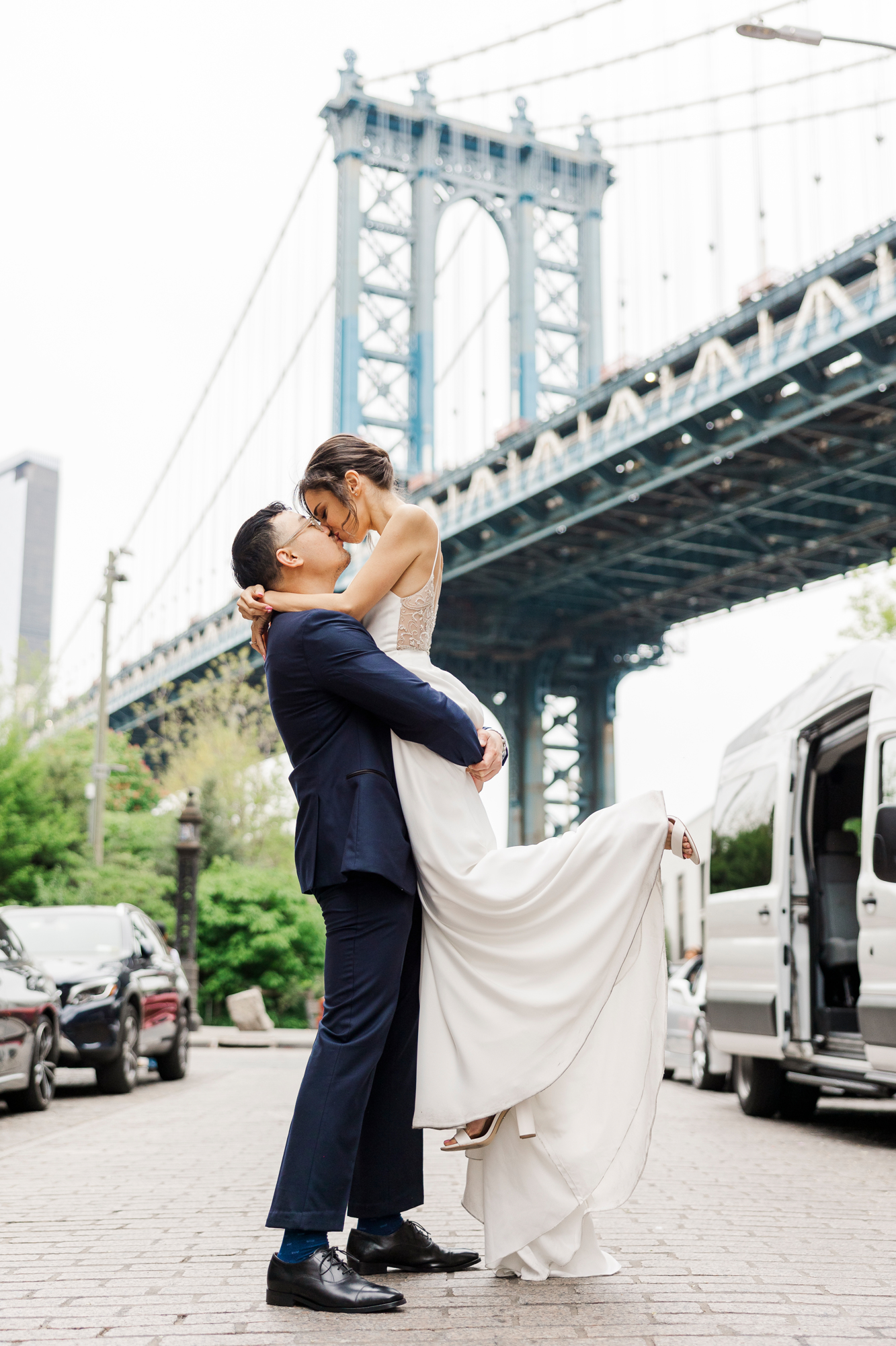 Fun Deity Wedding in Brooklyn Bridge Park