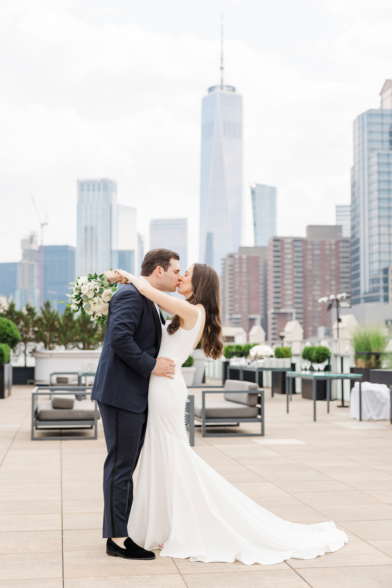 Lively Summer Wedding At Tribeca Rooftop