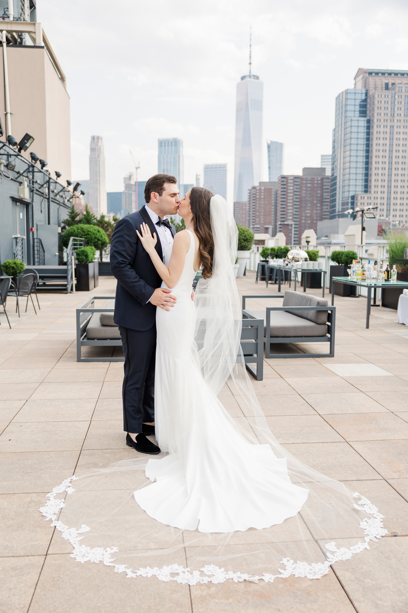 Bright Summer Wedding At Tribeca Rooftop