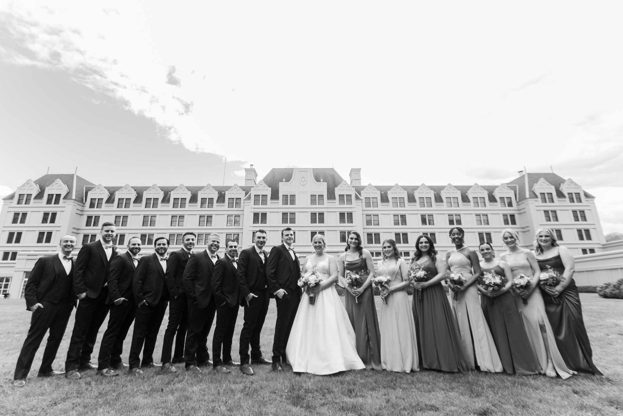 Jaw-Dropping Wedding at Hilton Pearl River