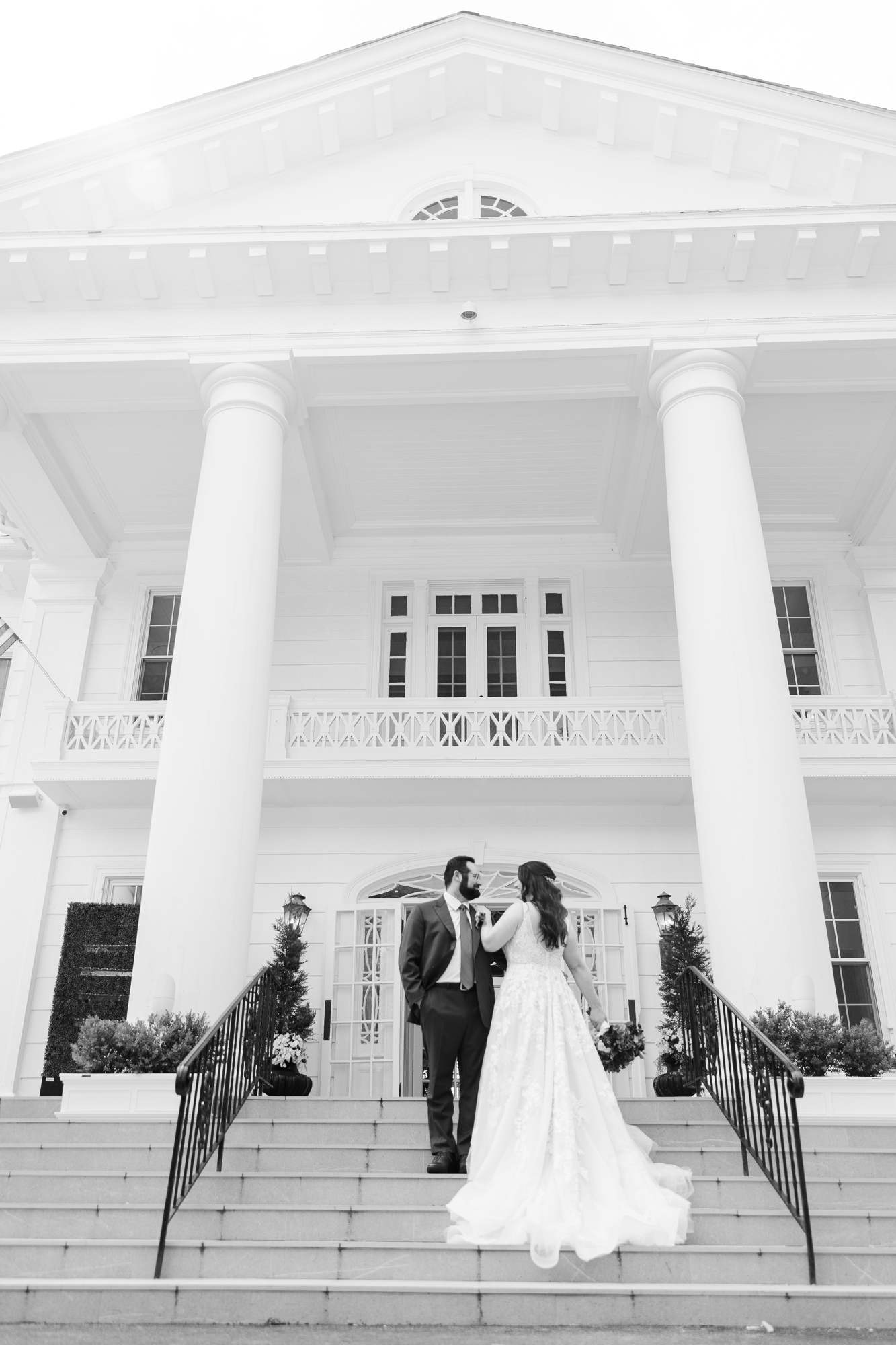 Timeless Wedding at Briarcliff Manor in New York
