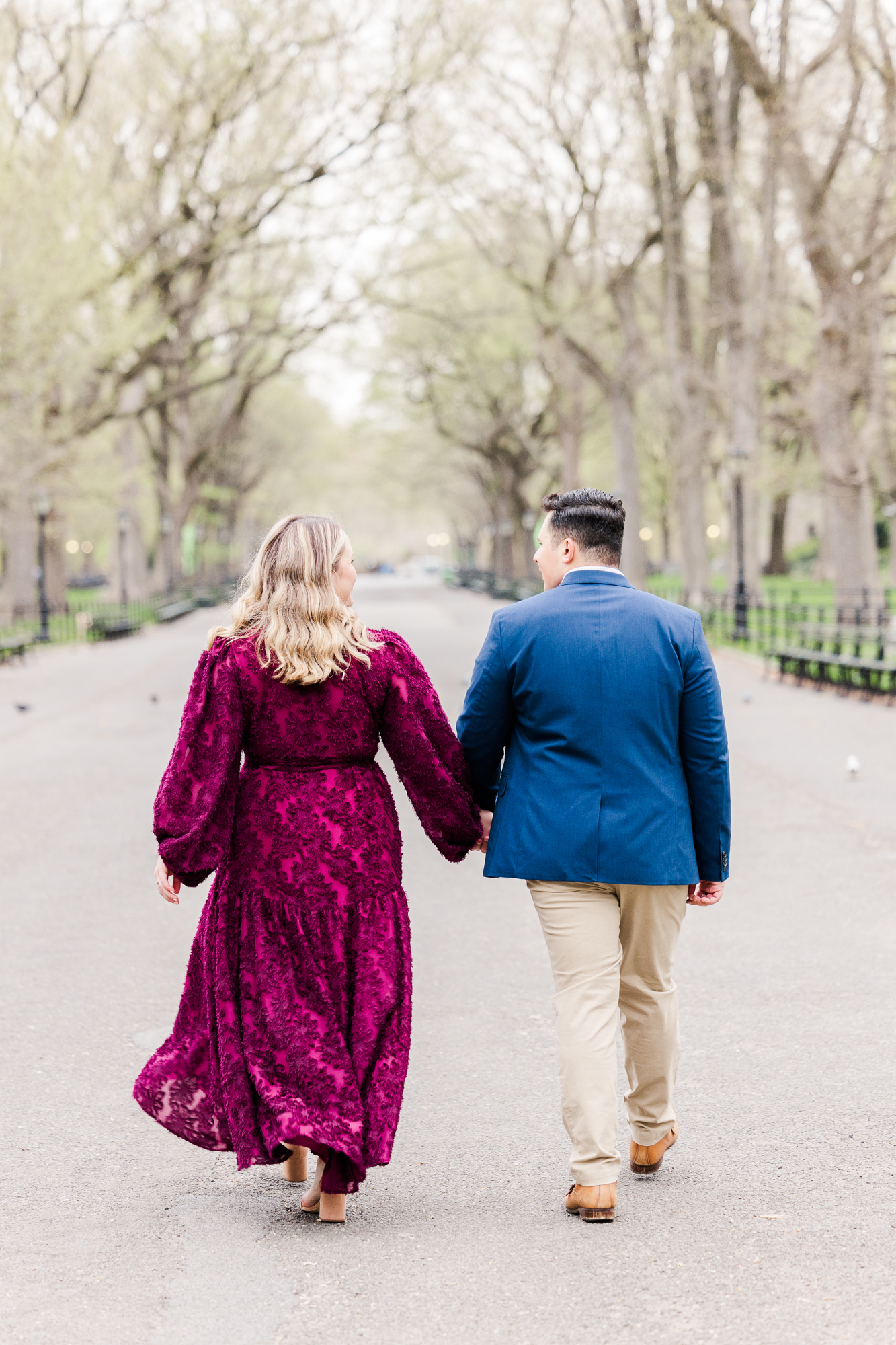 Bright Engagement Pictures in Central Park