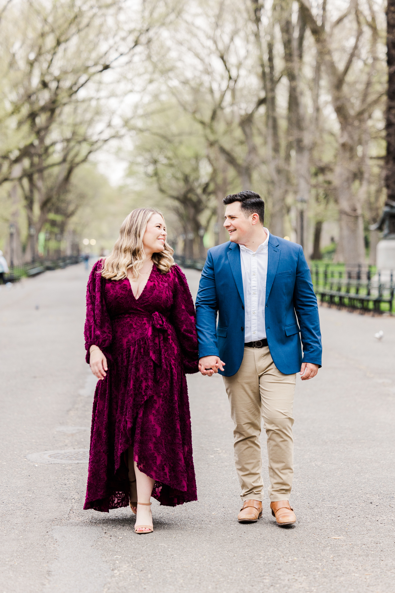 Striking Engagement Pictures in Central Park