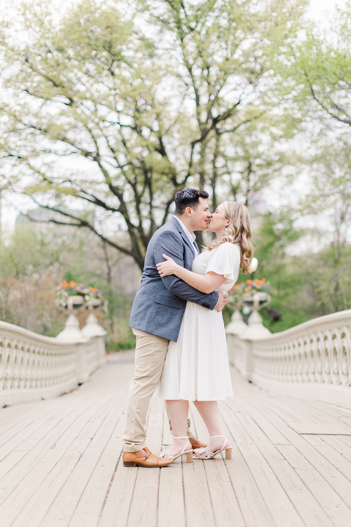 Gorgeous Engagement Pictures in Central Park