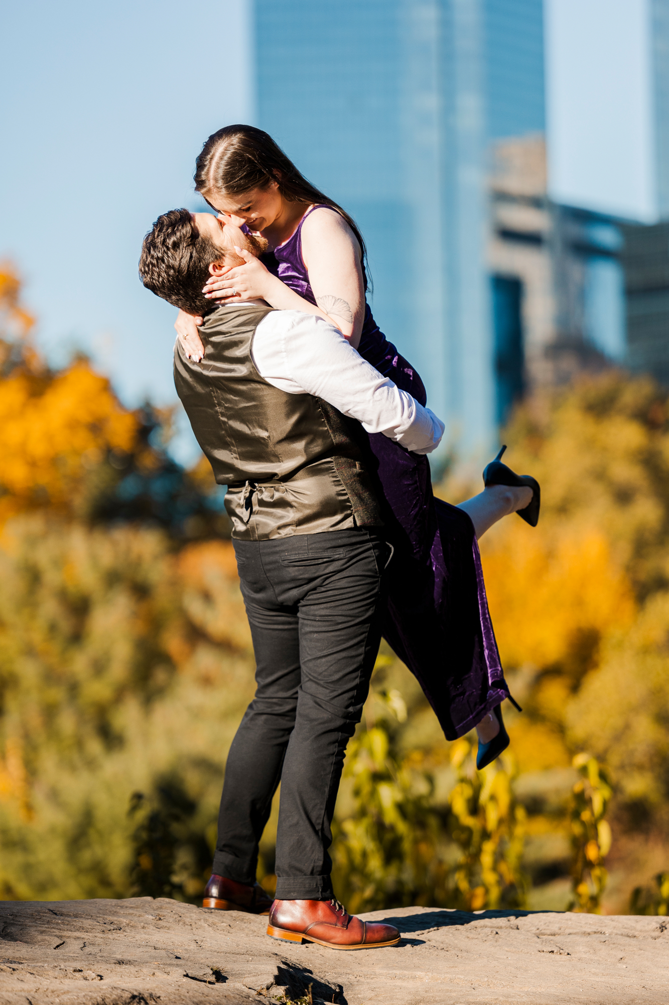 Cheerful Central Park Engagement Photography Session
