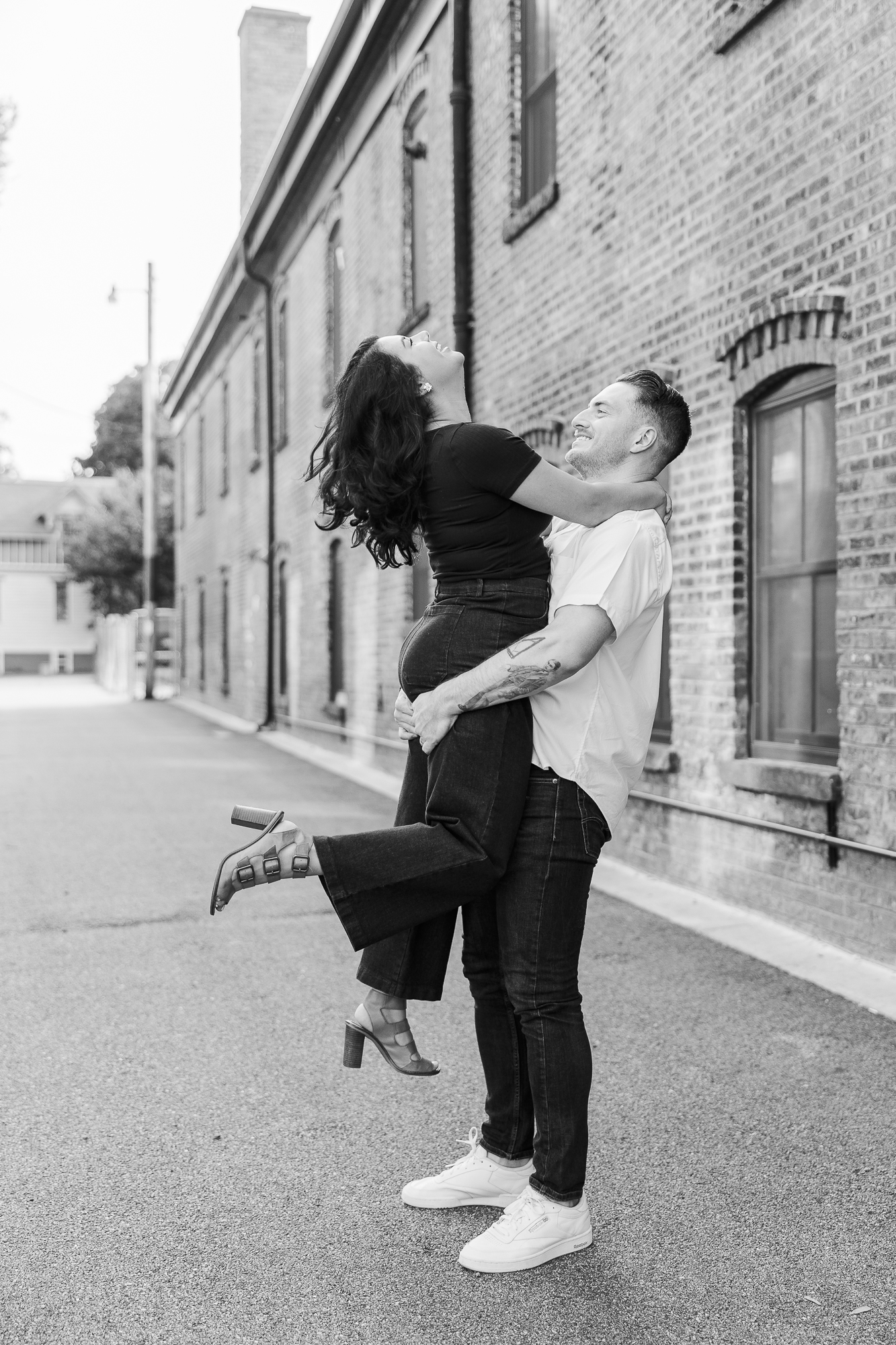 Timeless Beacon Engagement Photos in Hudson Valley