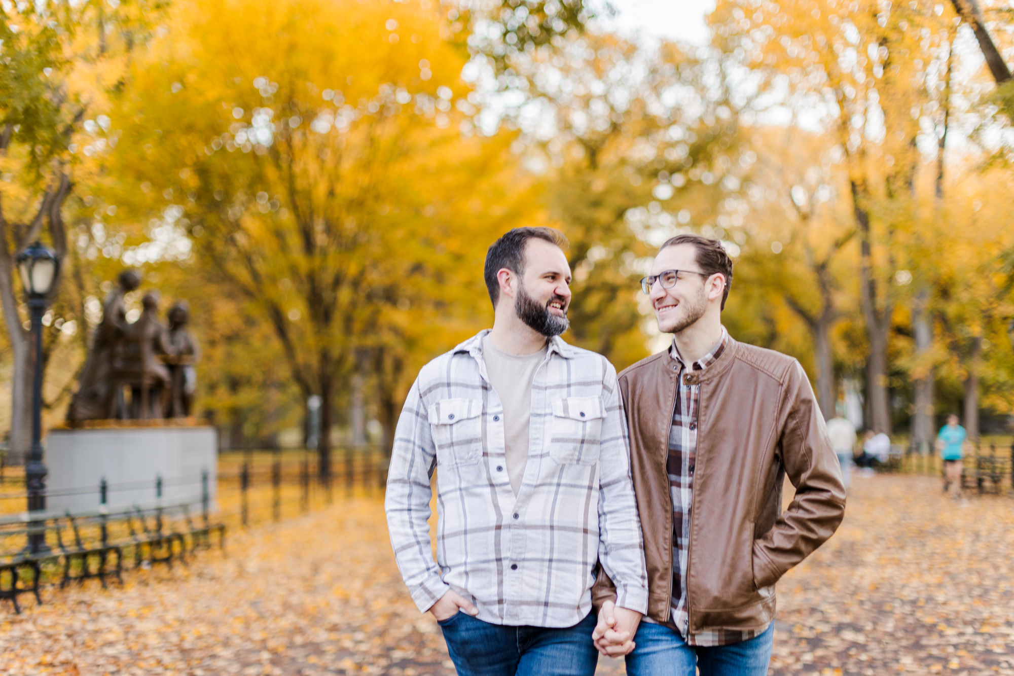 Stylish Engagement Photo Shoot in Central Park