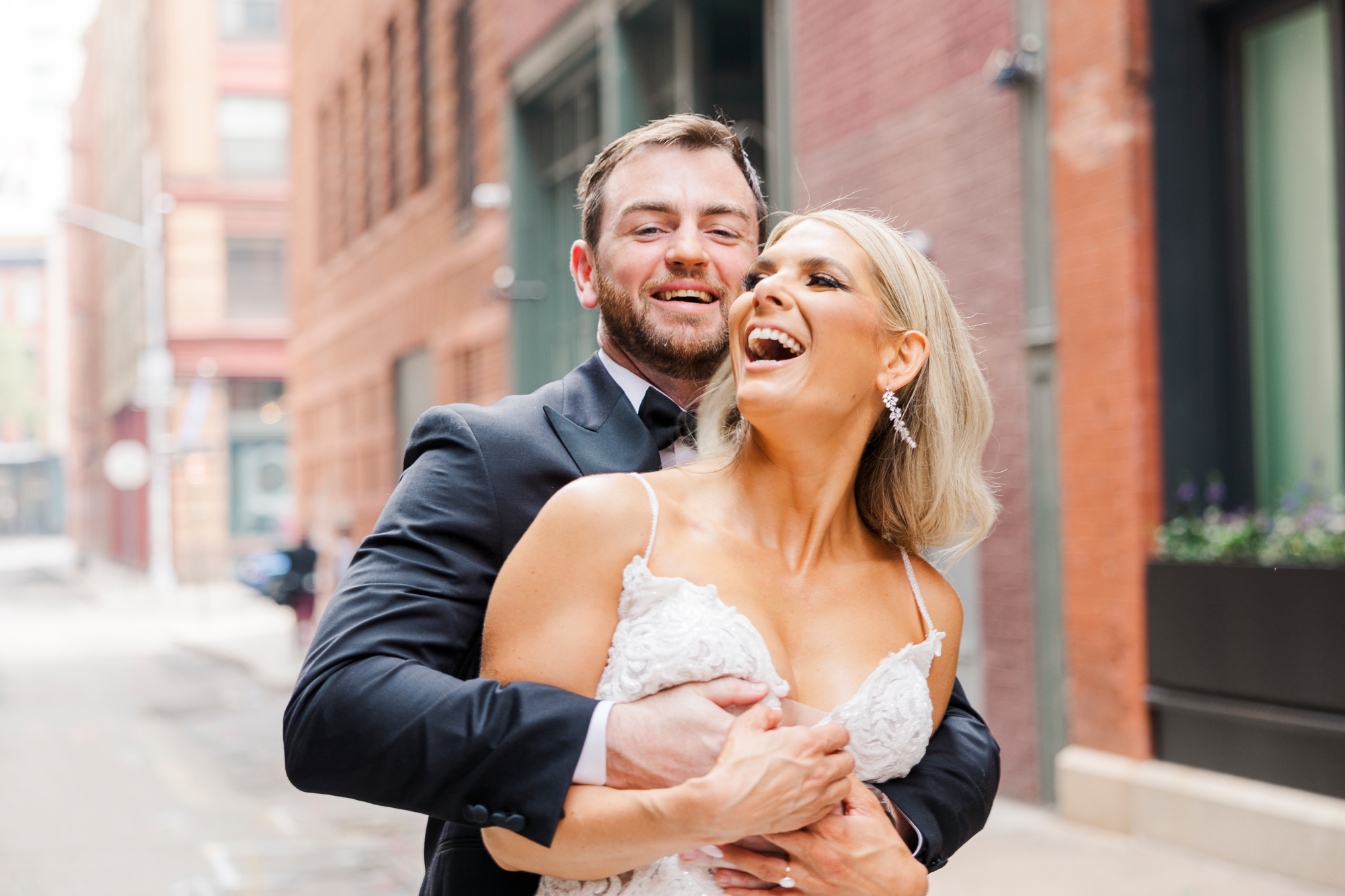 Striking Photo Gallery of Tribeca Rooftop Wedding