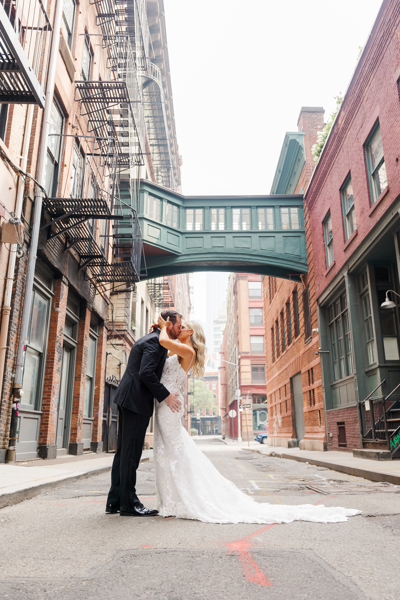 Stylish Photo Gallery of Tribeca Rooftop Wedding