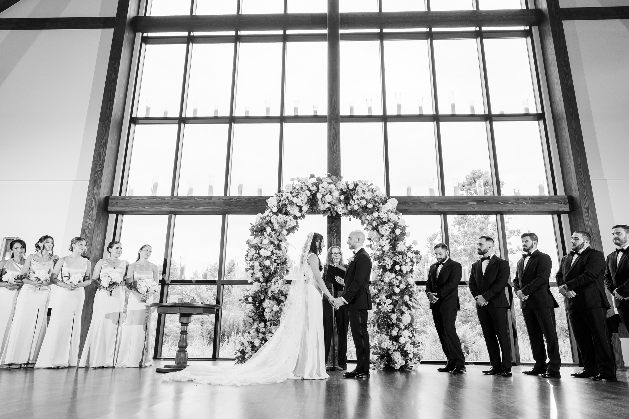 Timeless New Jersey Wedding at Crossed Keys Estate