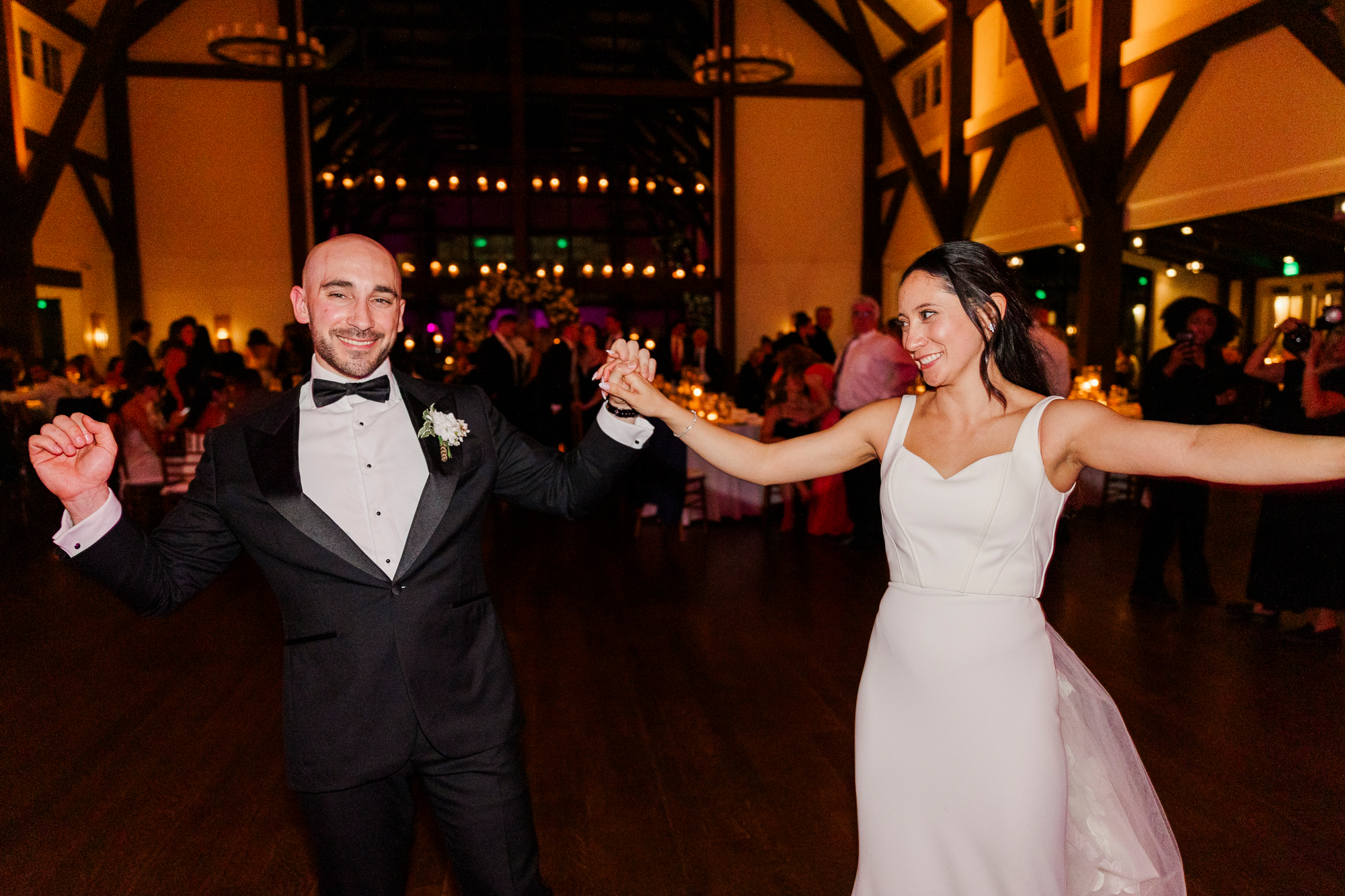 Intimate Crossed Keys Estate Wedding