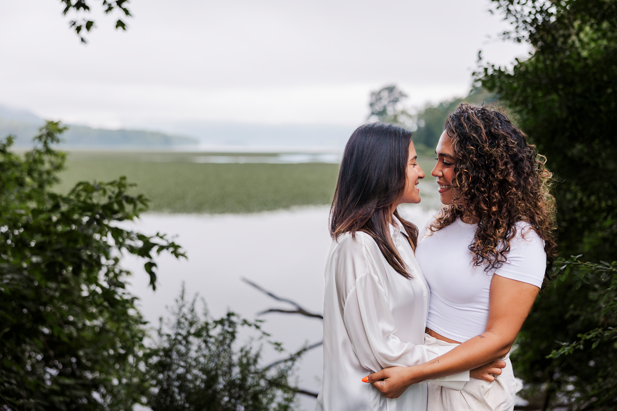 Timeless Dennings Point engagement photos