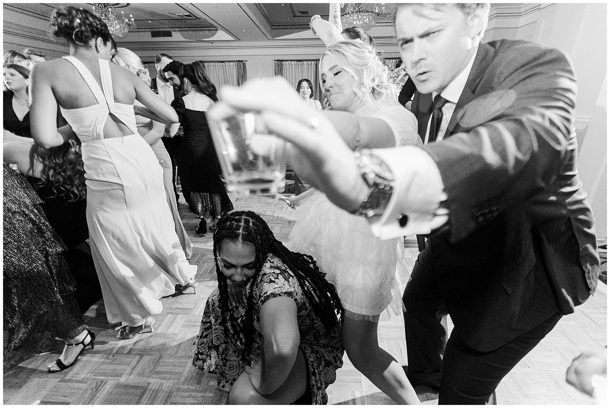 candid hilton pearl river wedding