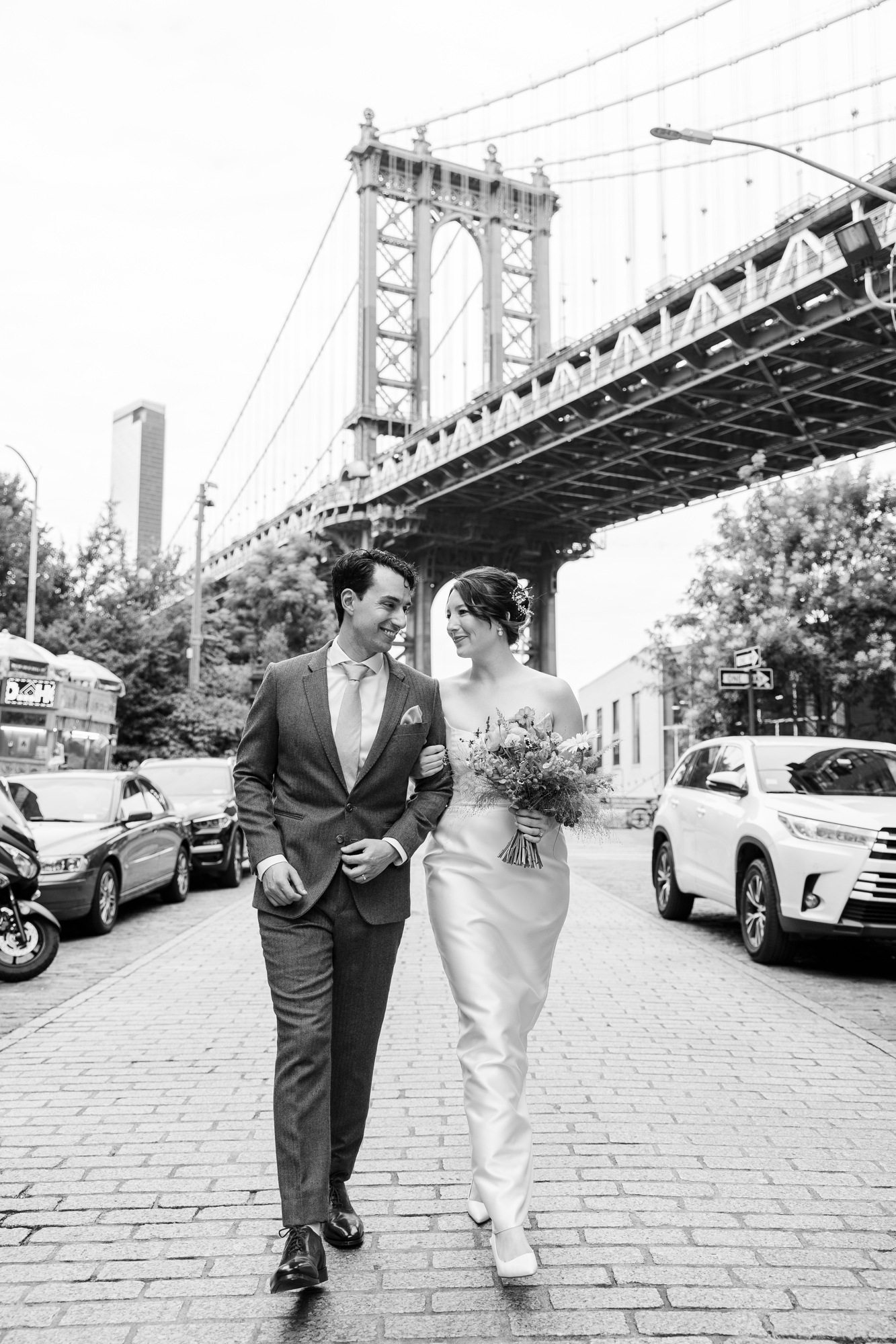 Stylish wedding at Gran Electrica Brooklyn
