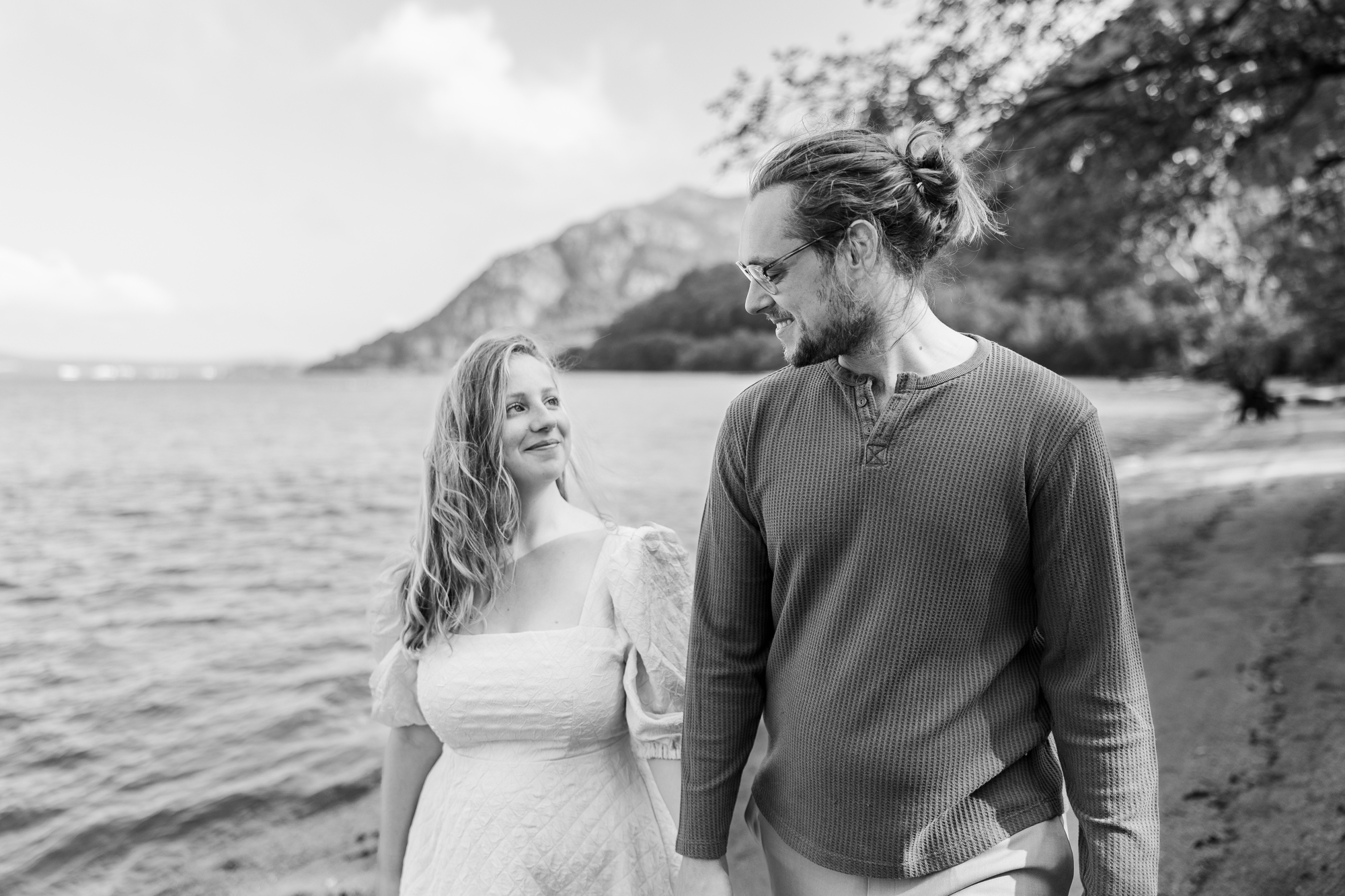 Jaw-Dropping Engagement Photos at Little Stony Point