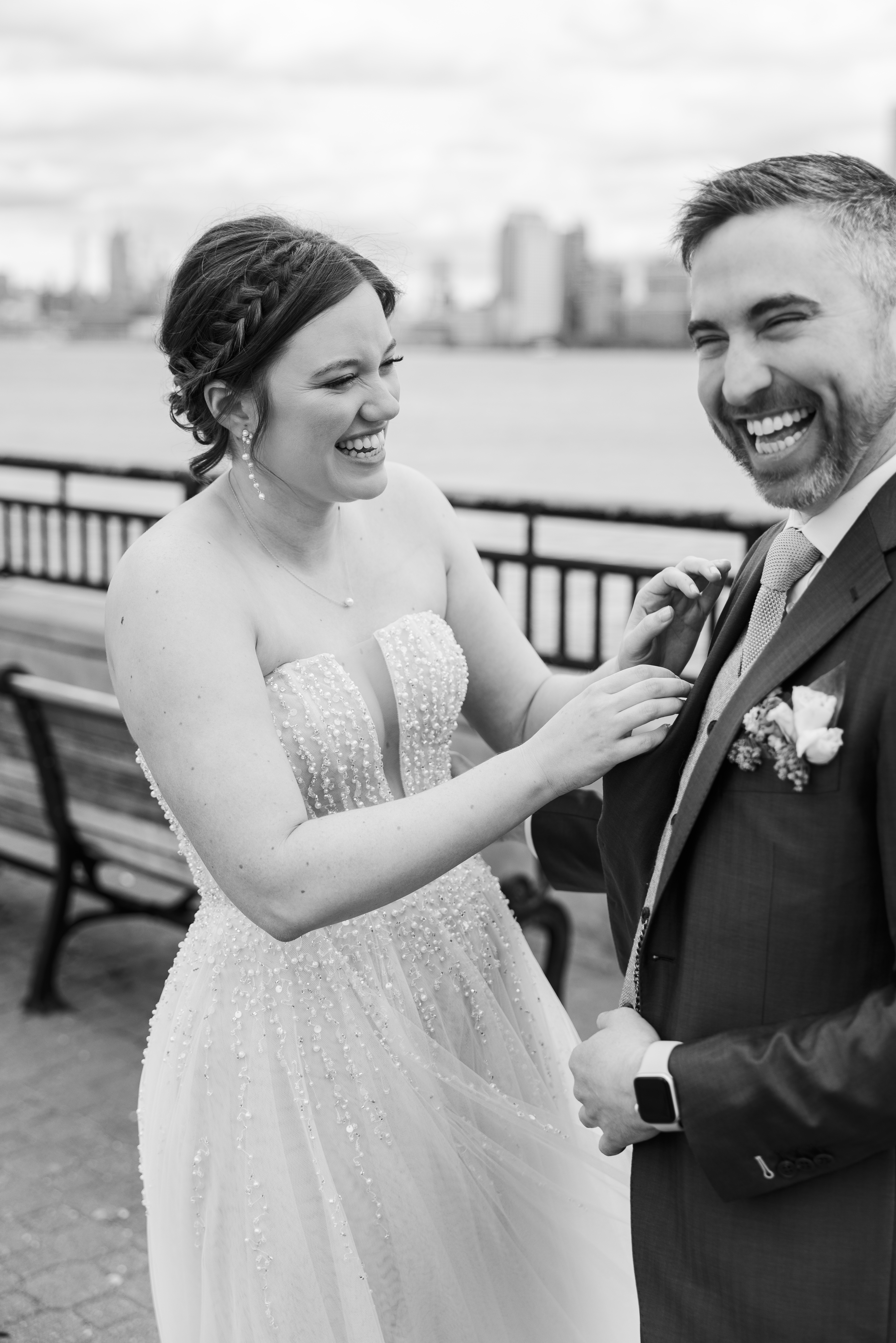 Lovely  jersey city wedding at maritime parc