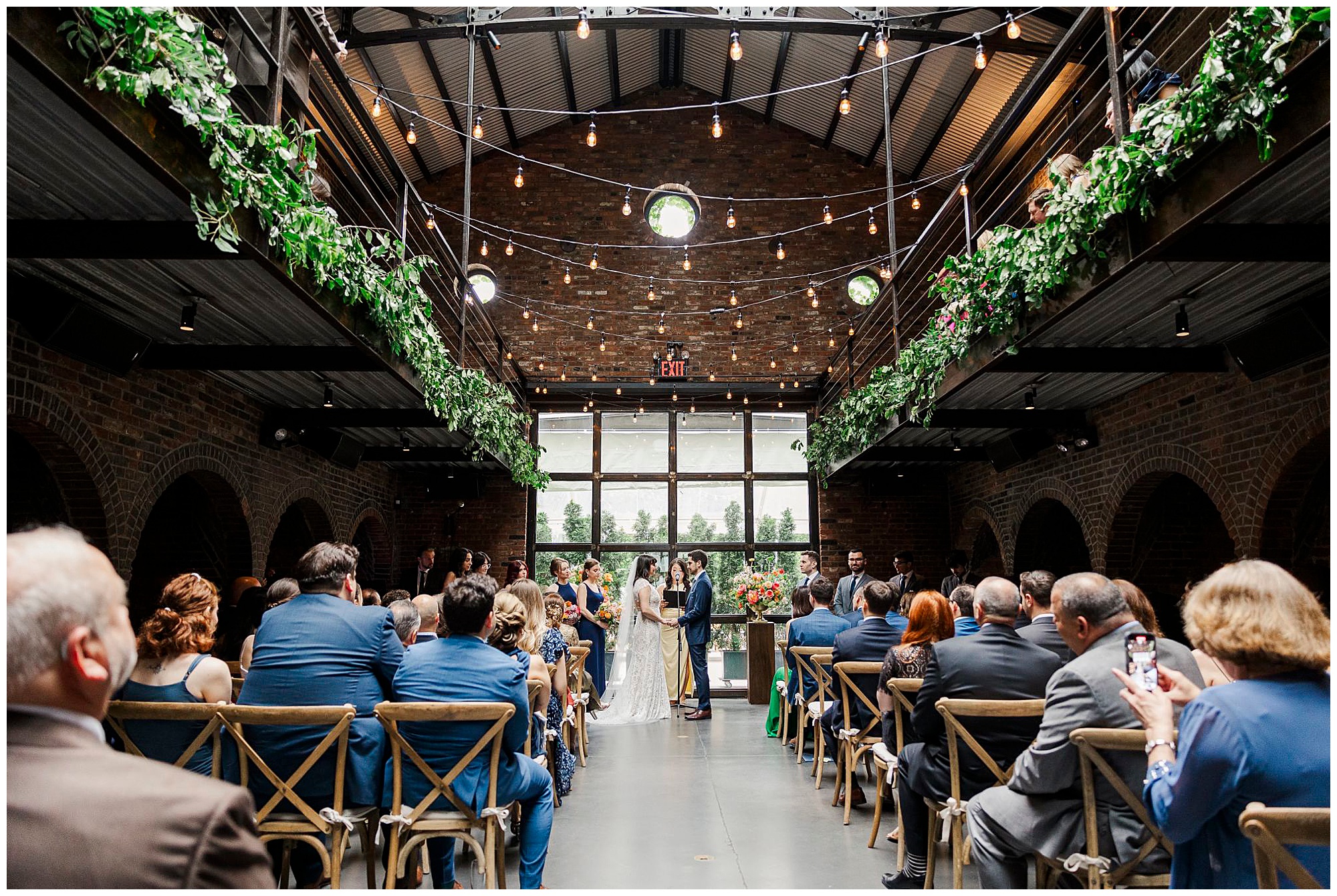 Terrific foundry wedding in long island city