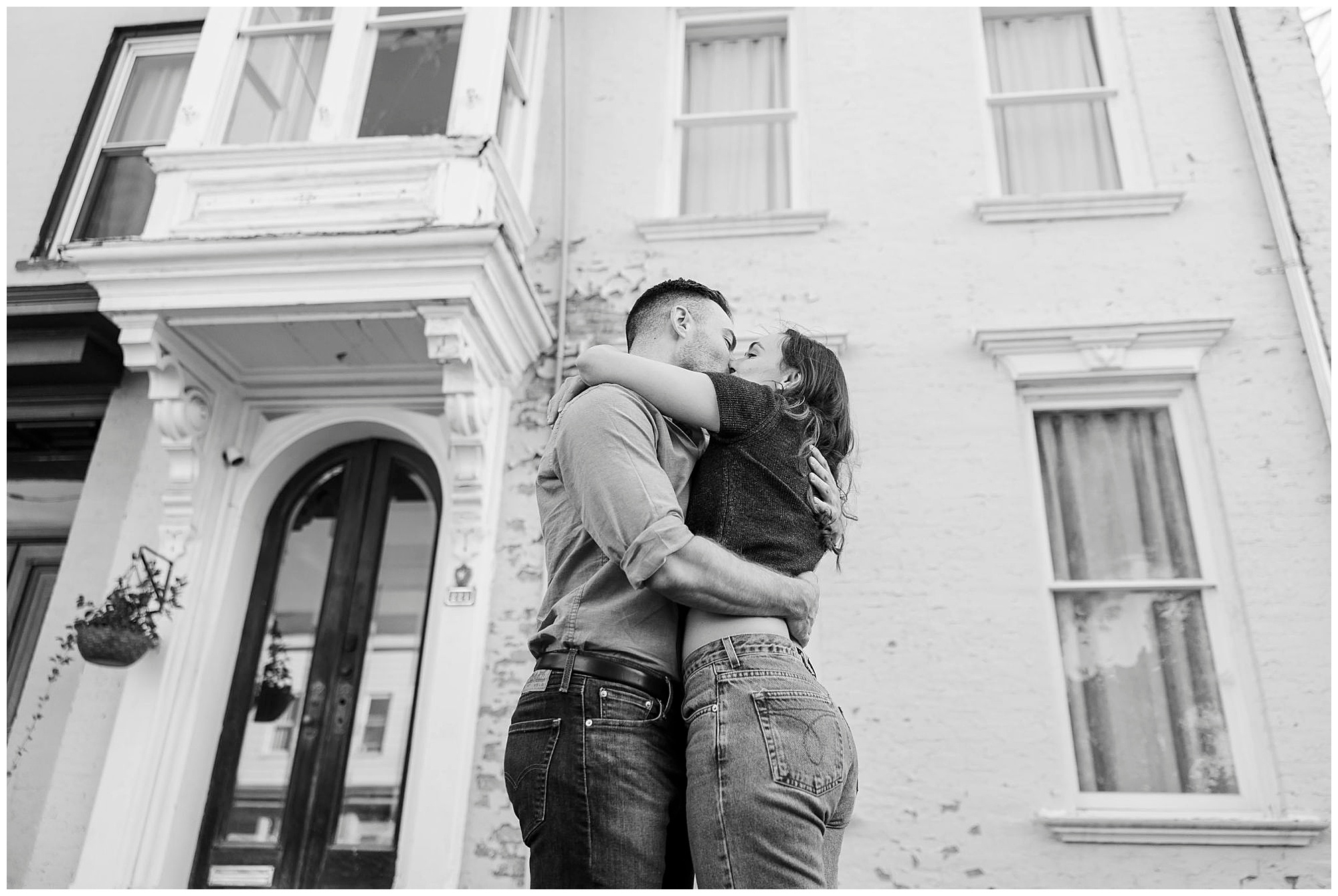 Jaw-Dropping engagement session in hudson new york